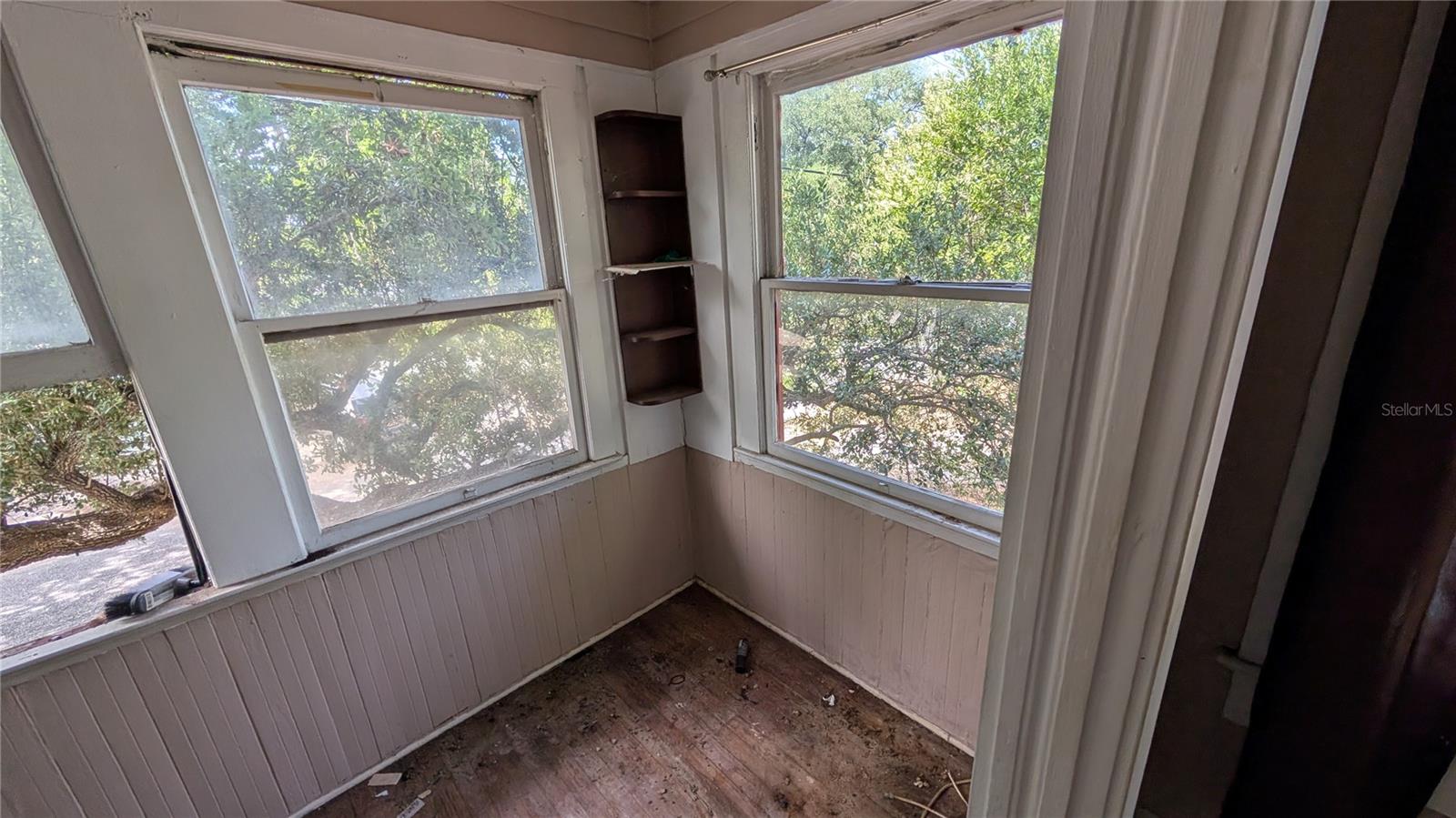 114 S BUNGALOW PARK AVENUE, Tampa, FL 33609