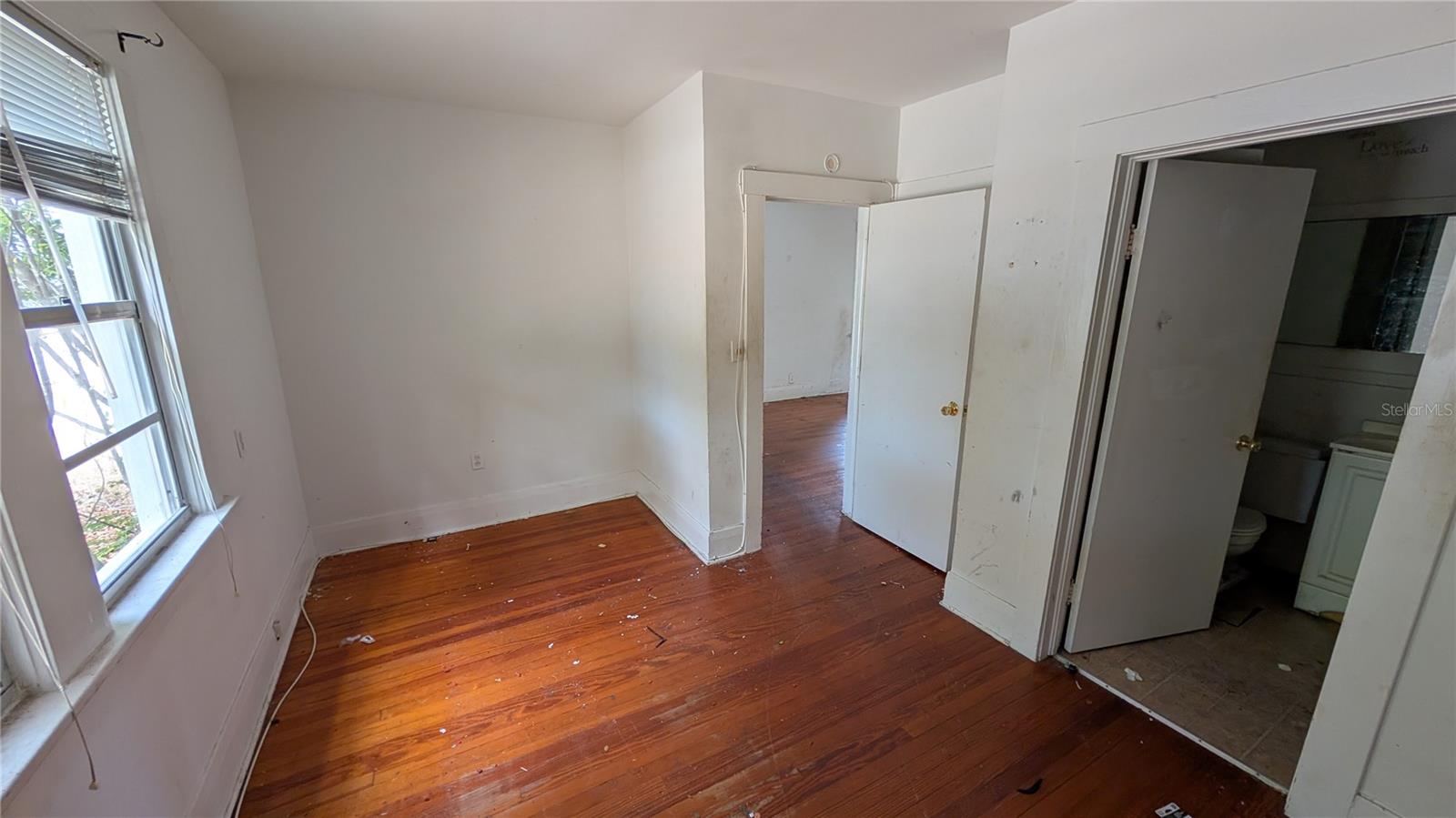 114 S BUNGALOW PARK AVENUE, Tampa, FL 33609 114 S BUNGALOW PARK AVENUE, Tampa, FL 33609