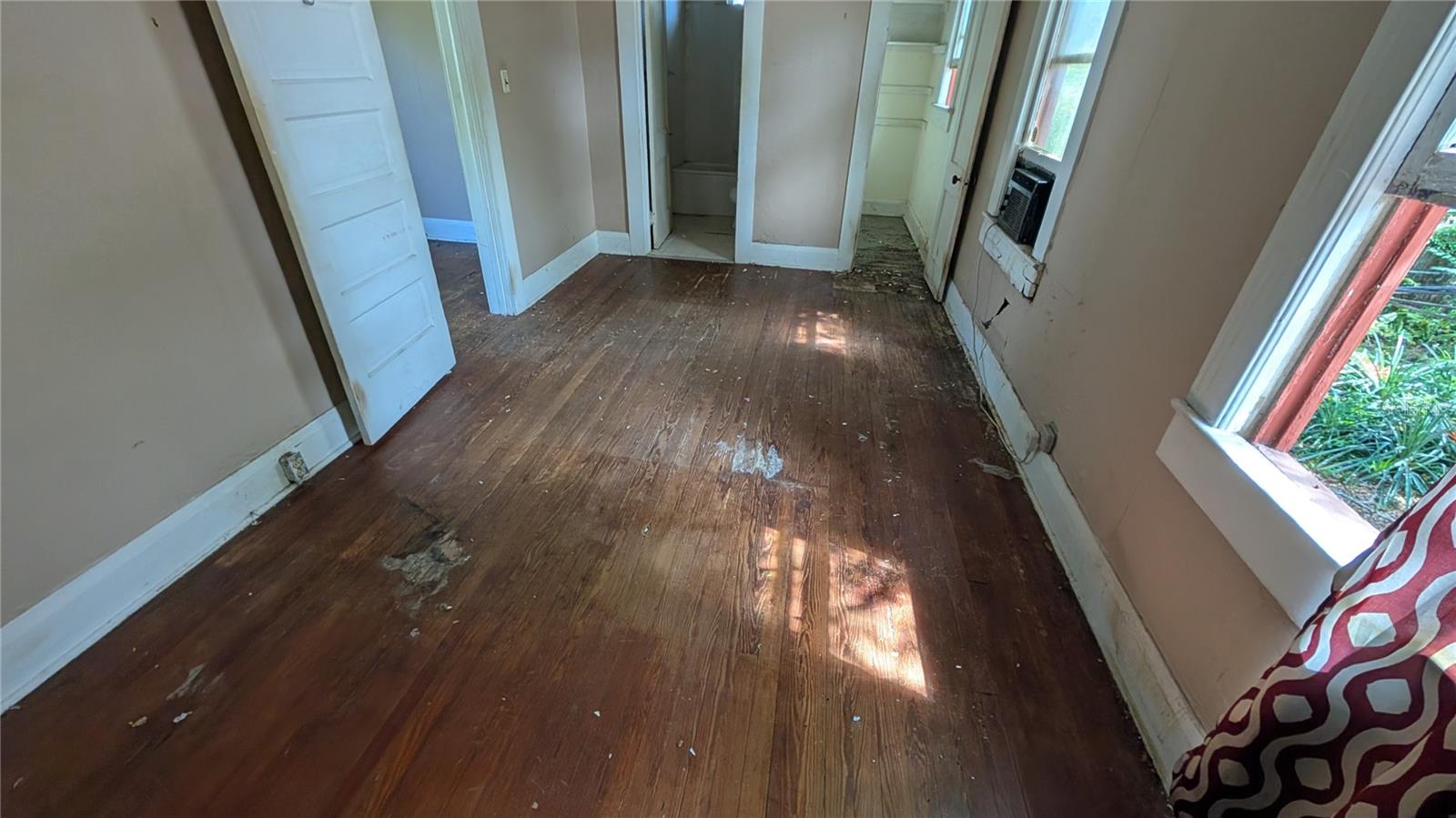 114 S BUNGALOW PARK AVENUE, Tampa, FL 33609