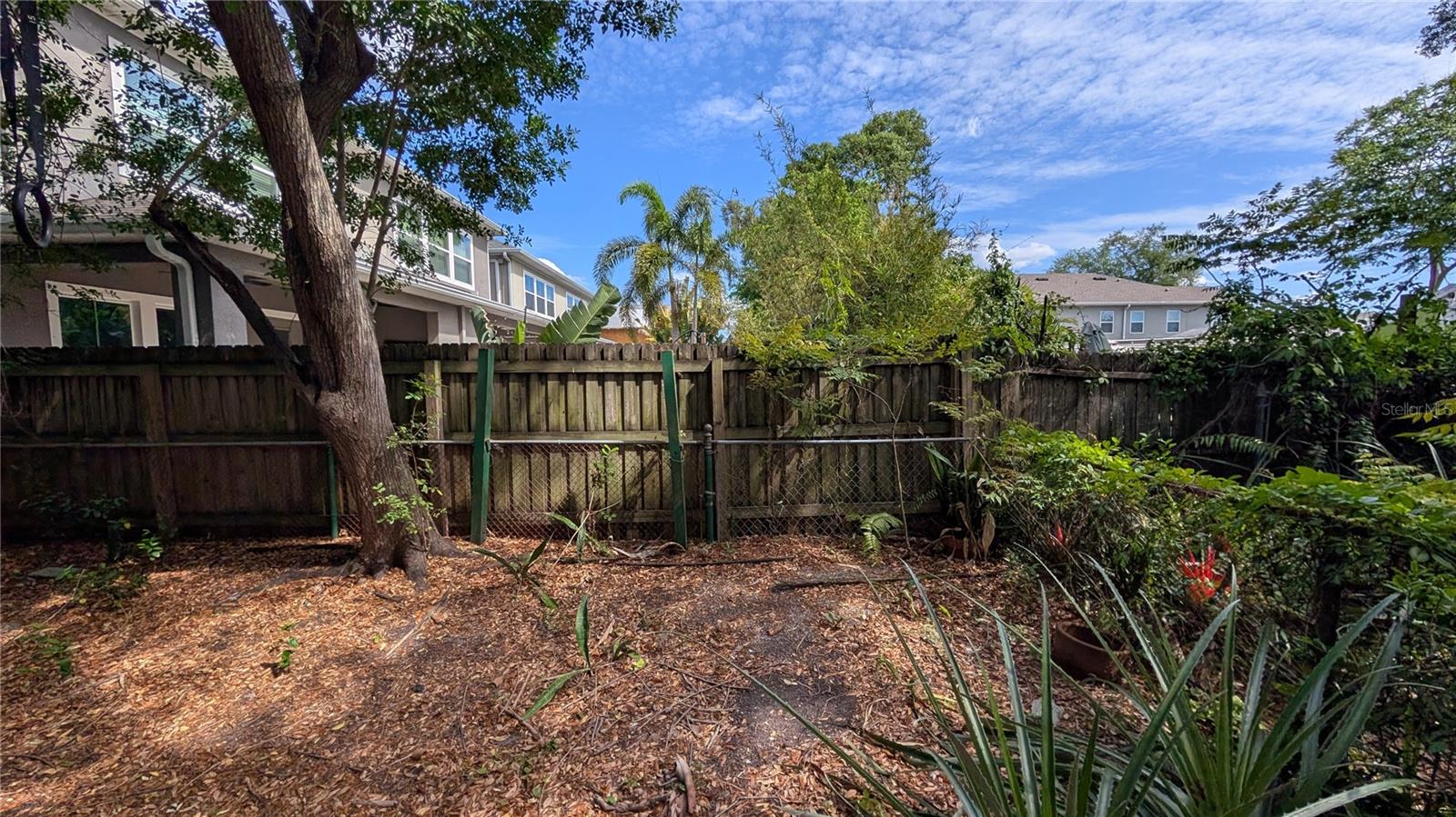 114 S BUNGALOW PARK AVENUE, Tampa, FL 33609