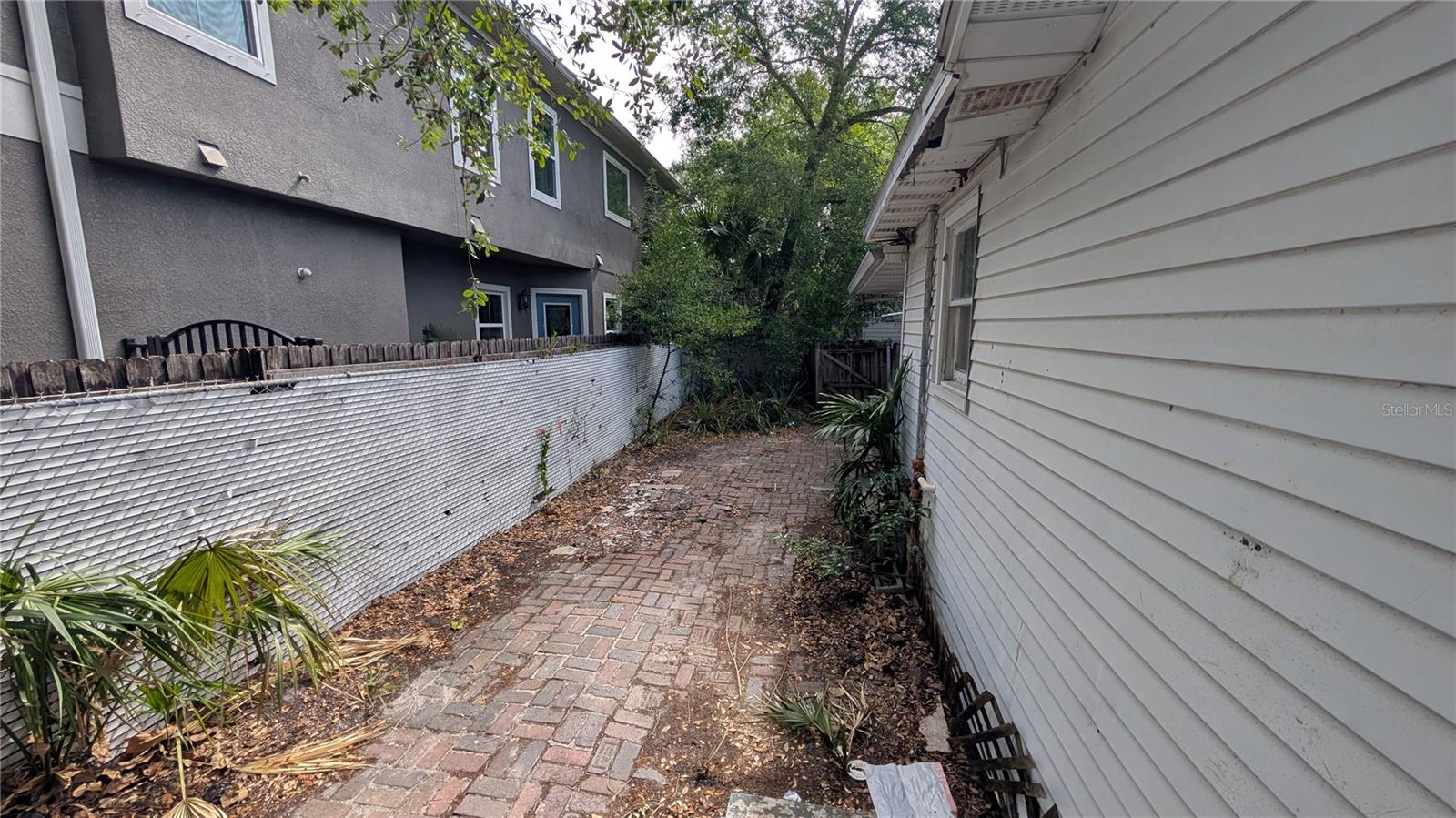 114 S BUNGALOW PARK AVENUE, Tampa, FL 33609