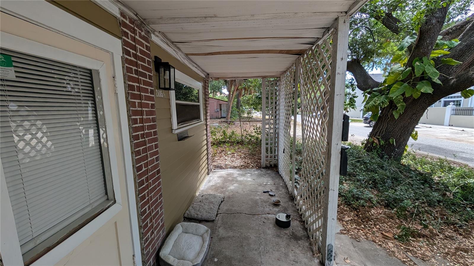 114 S BUNGALOW PARK AVENUE, Tampa, FL 33609