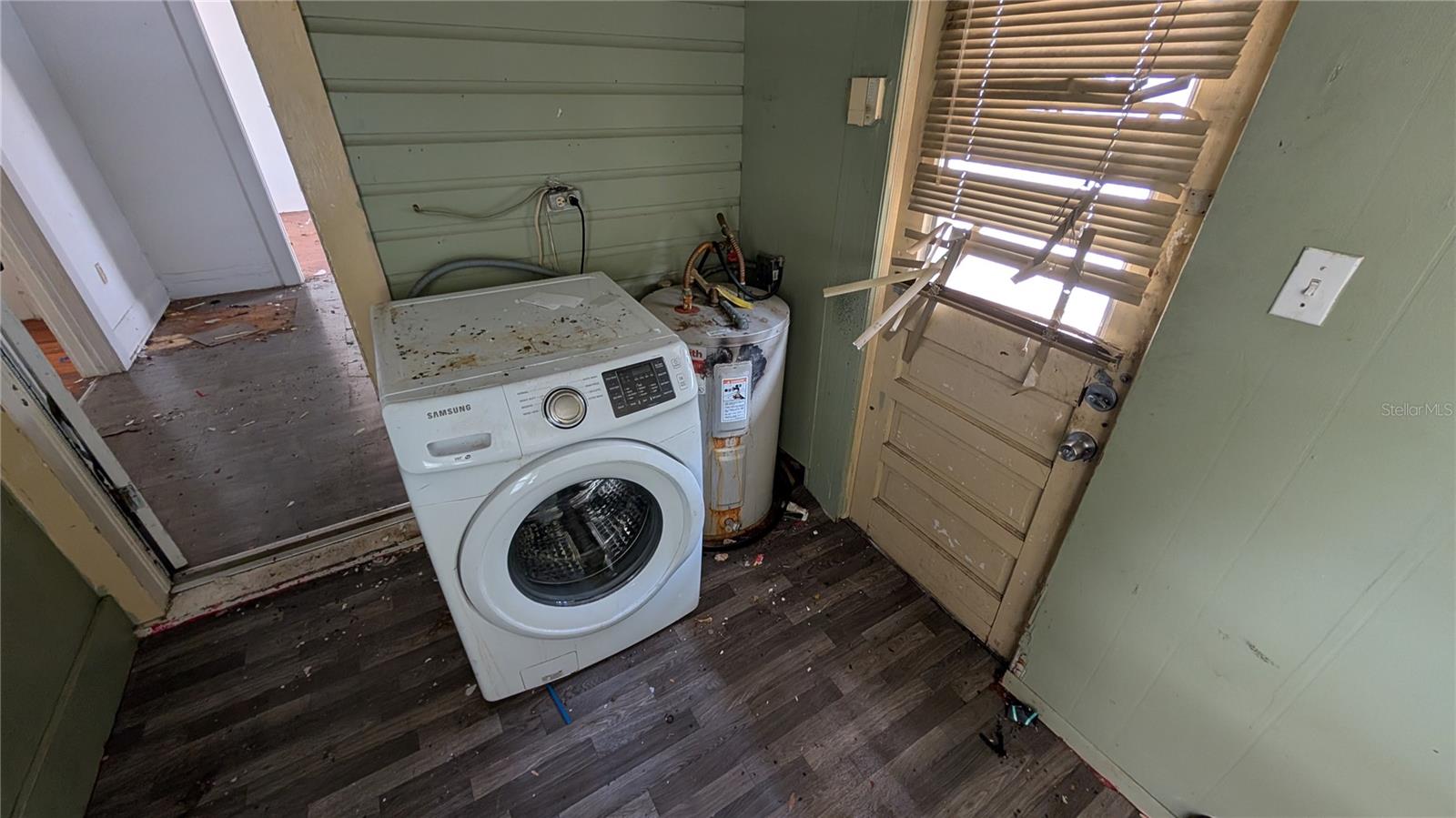 114 S BUNGALOW PARK AVENUE, Tampa, FL 33609