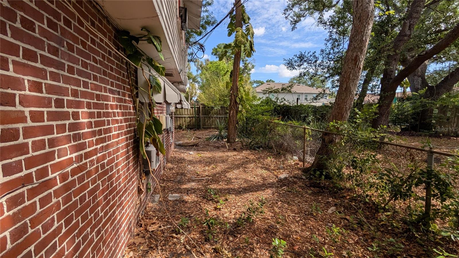 114 S BUNGALOW PARK AVENUE, Tampa, FL 33609