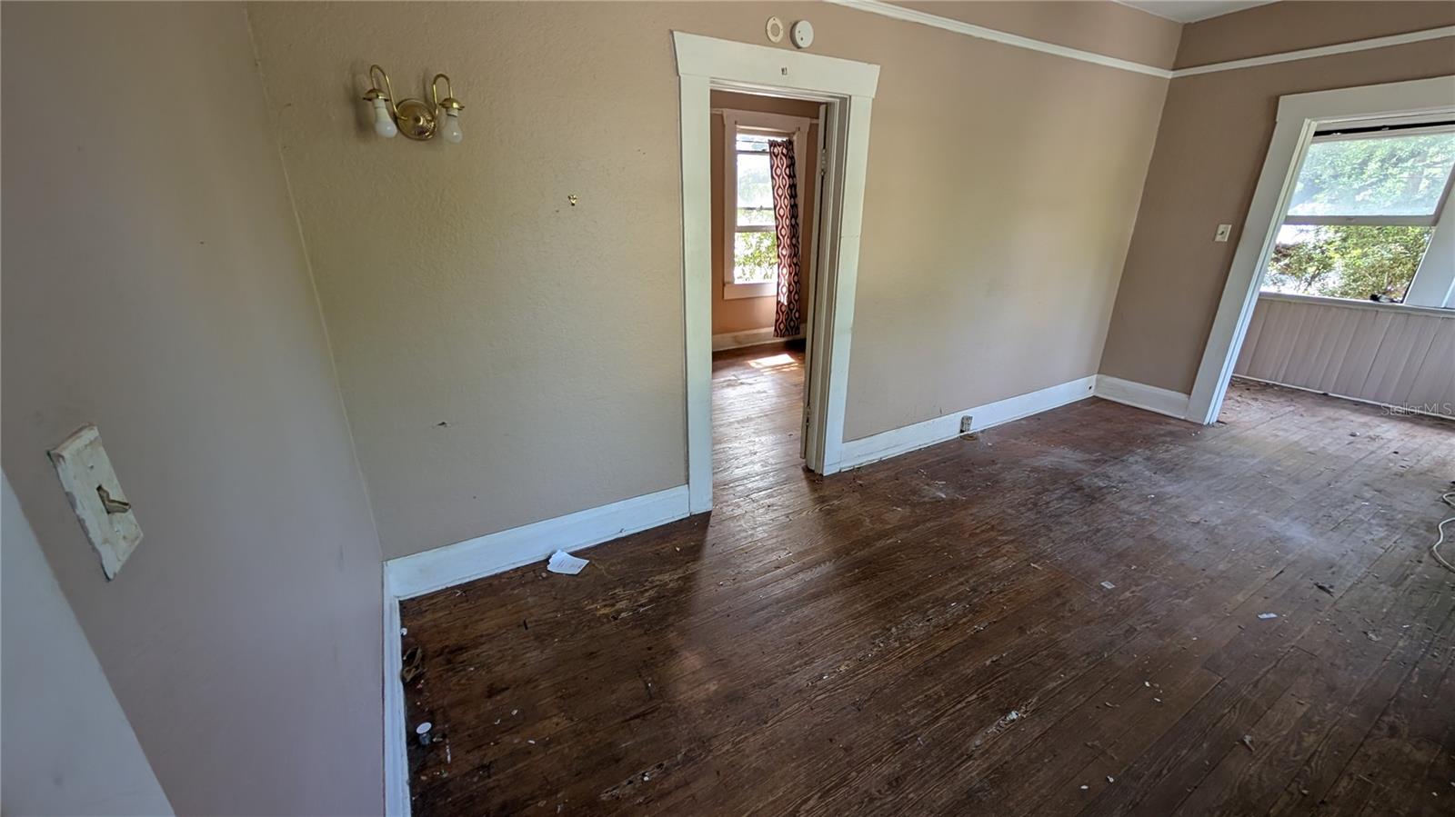 114 S BUNGALOW PARK AVENUE, Tampa, FL 33609