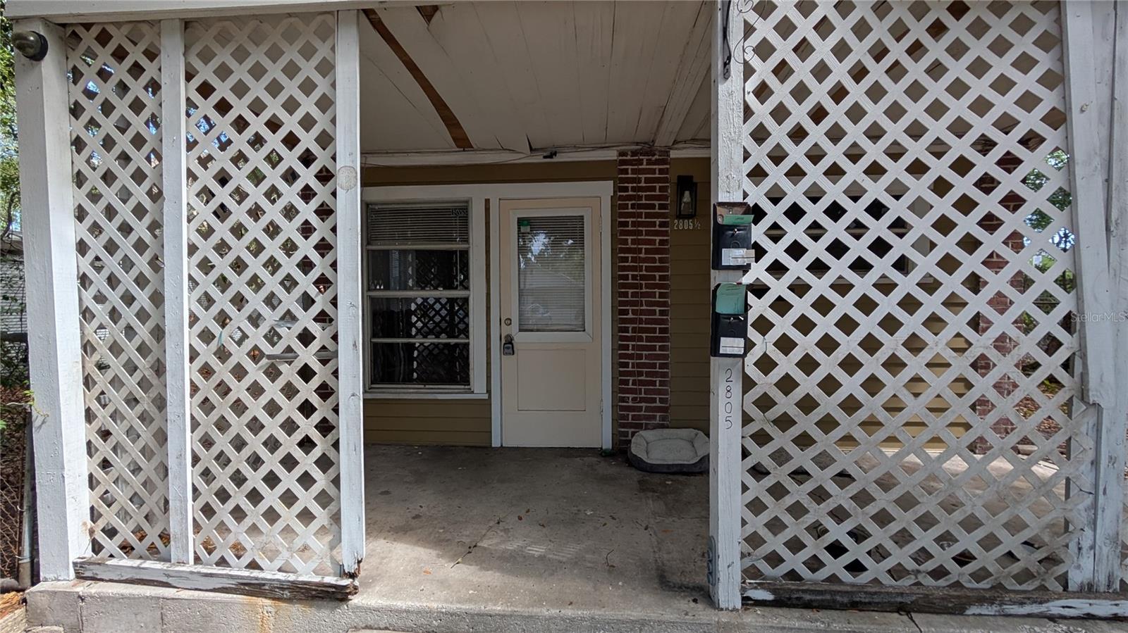 114 S BUNGALOW PARK AVENUE, Tampa, FL 33609
