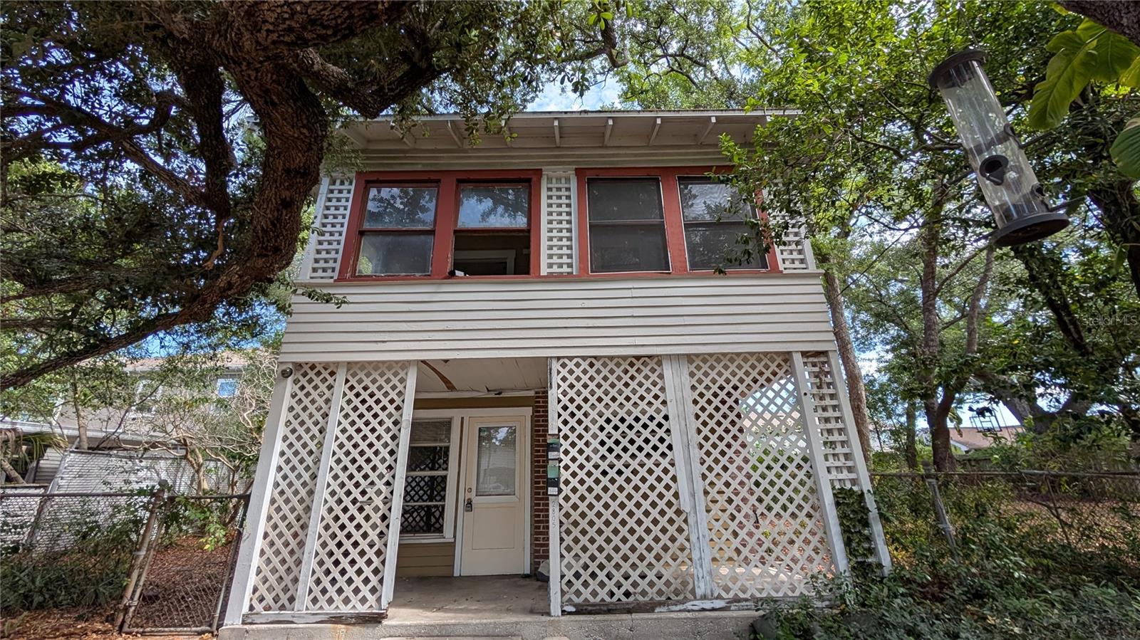 114 S BUNGALOW PARK AVENUE, Tampa, FL 33609