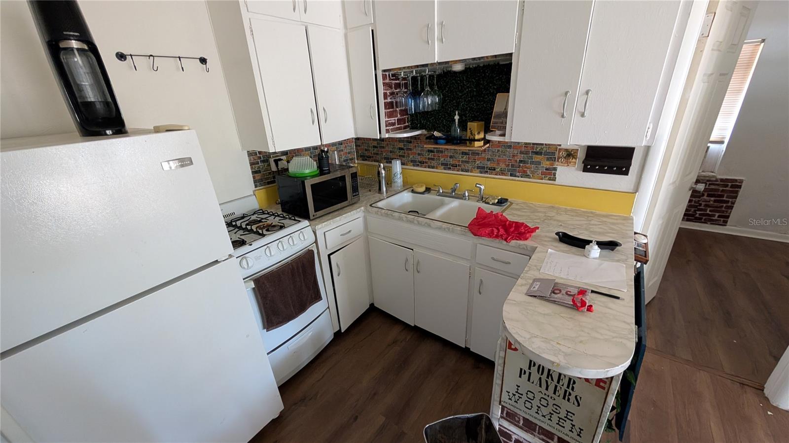 114 S BUNGALOW PARK AVENUE, Tampa, FL 33609