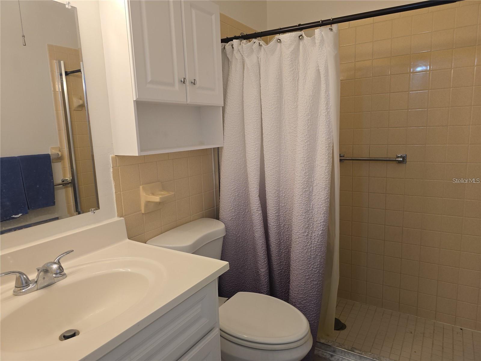 5267 81ST STREET N, #5, St Petersburg, FL 33709