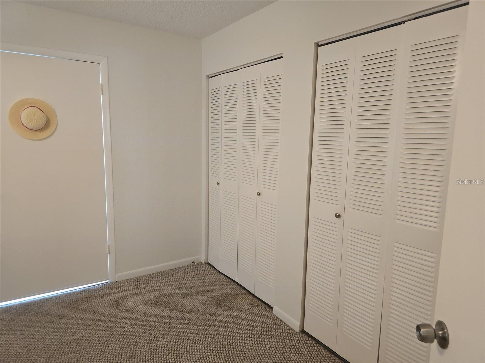 5267 81ST STREET N, #5, St Petersburg, FL 33709