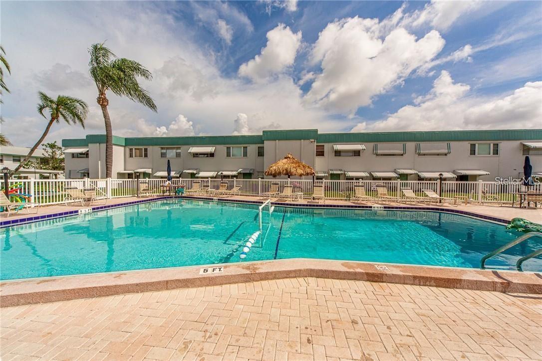 5267 81ST STREET N, #5, St Petersburg, FL 33709