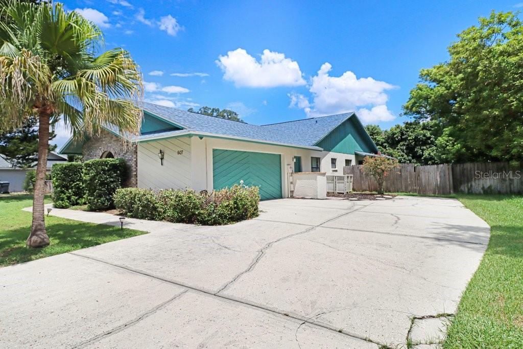 2 Car Garage