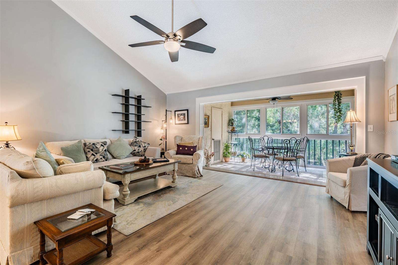 1801 E LAKE ROAD, #6J, Palm Harbor, FL 34685