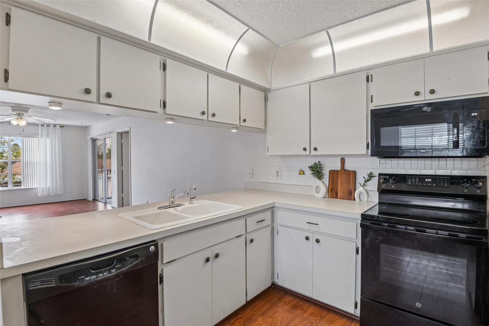 7713 HILLSIDE COURT, #204, Hudson, FL 34667