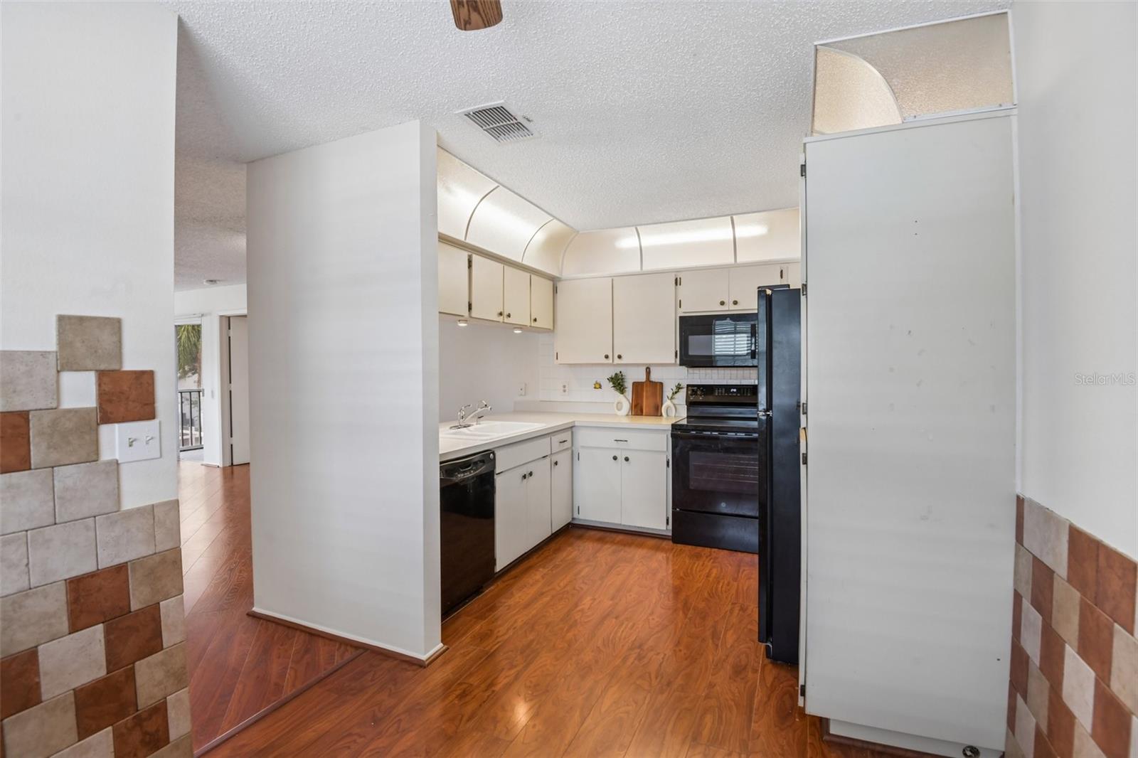 7713 HILLSIDE COURT, #204, Hudson, FL 34667