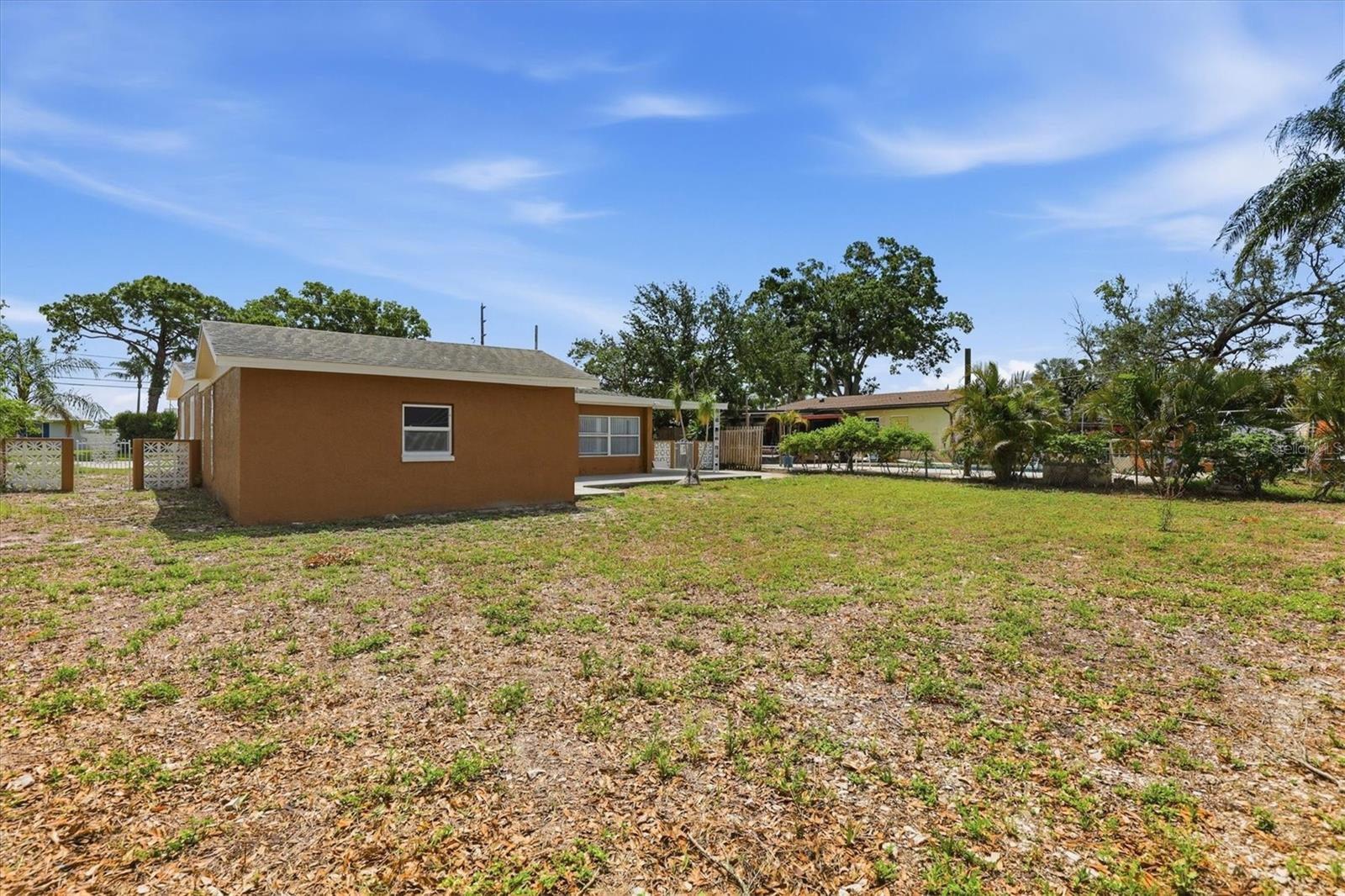 721 BAYSHORE DRIVE, Tarpon Springs, FL 34689