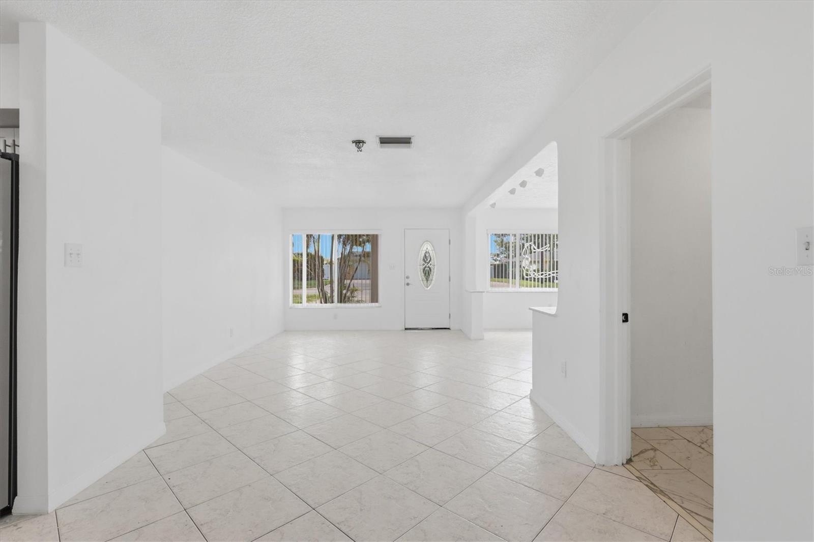 721 BAYSHORE DRIVE, Tarpon Springs, FL 34689