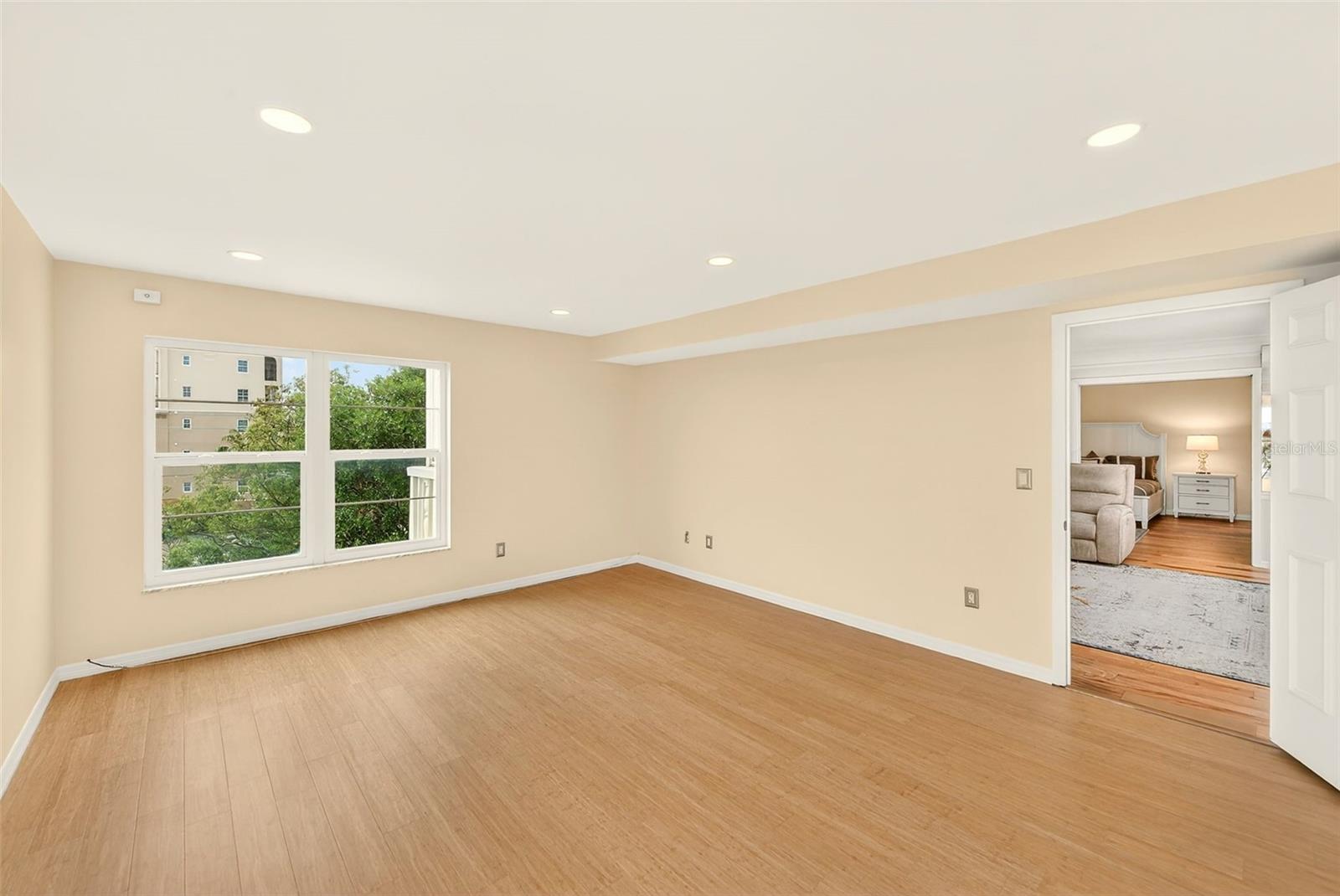 131 BLUFF VIEW DRIVE, #401, Belleair Bluffs, FL 33770