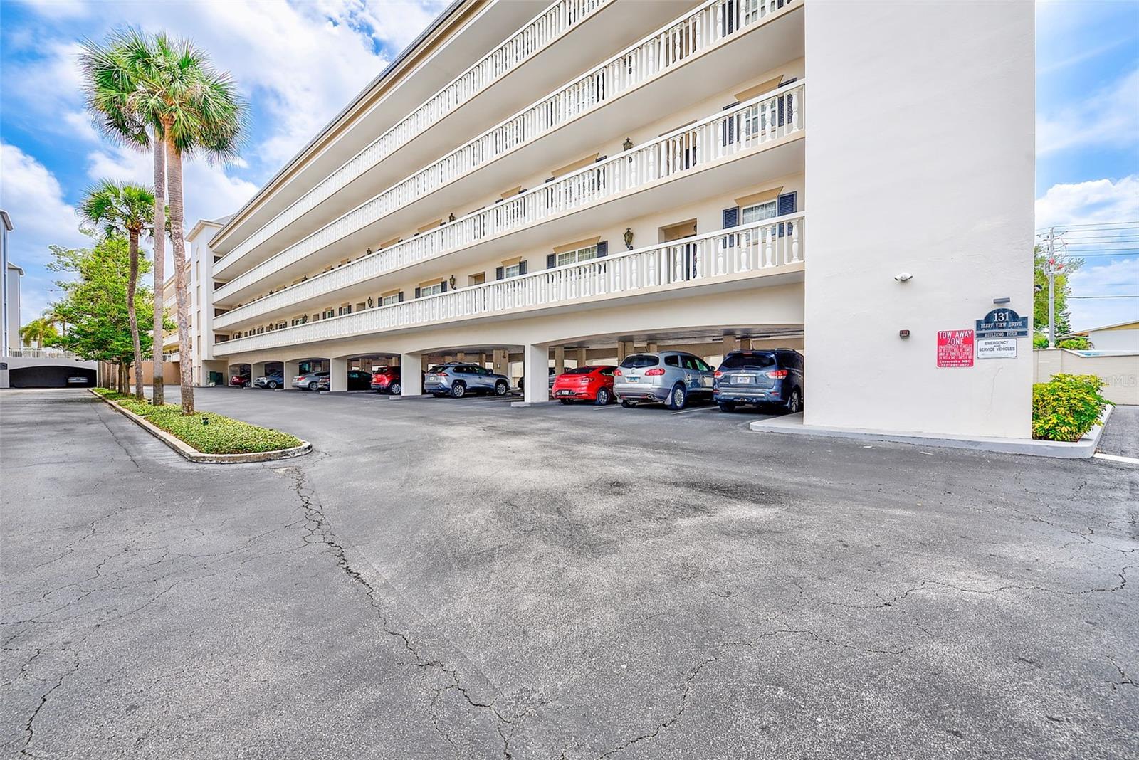 131 BLUFF VIEW DRIVE, #401, Belleair Bluffs, FL 33770