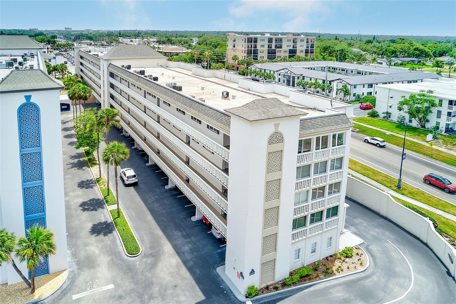 131 BLUFF VIEW DRIVE, #401, Belleair Bluffs, FL 33770