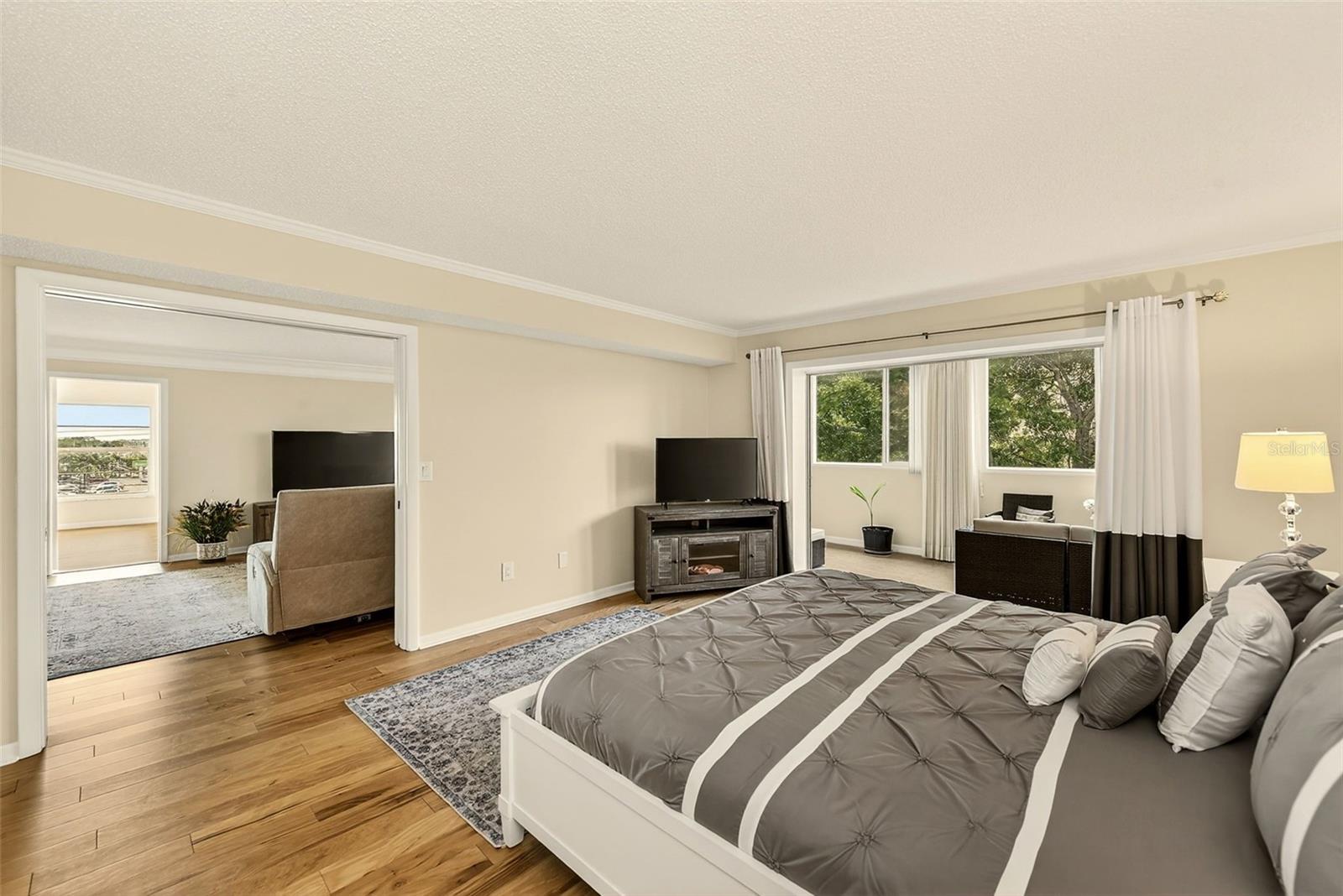 131 BLUFF VIEW DRIVE, #401, Belleair Bluffs, FL 33770
