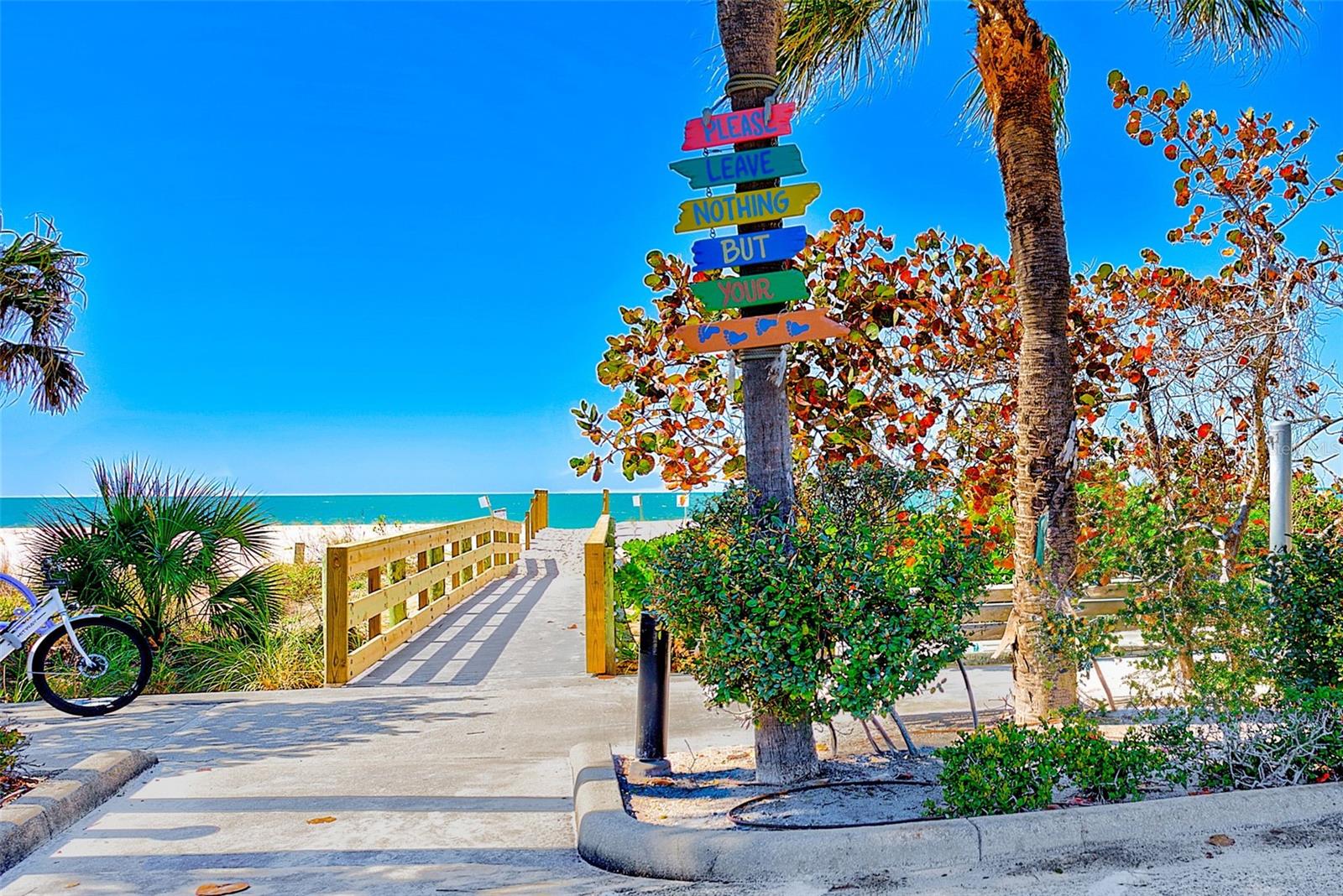 131 BLUFF VIEW DRIVE, #401, Belleair Bluffs, FL 33770