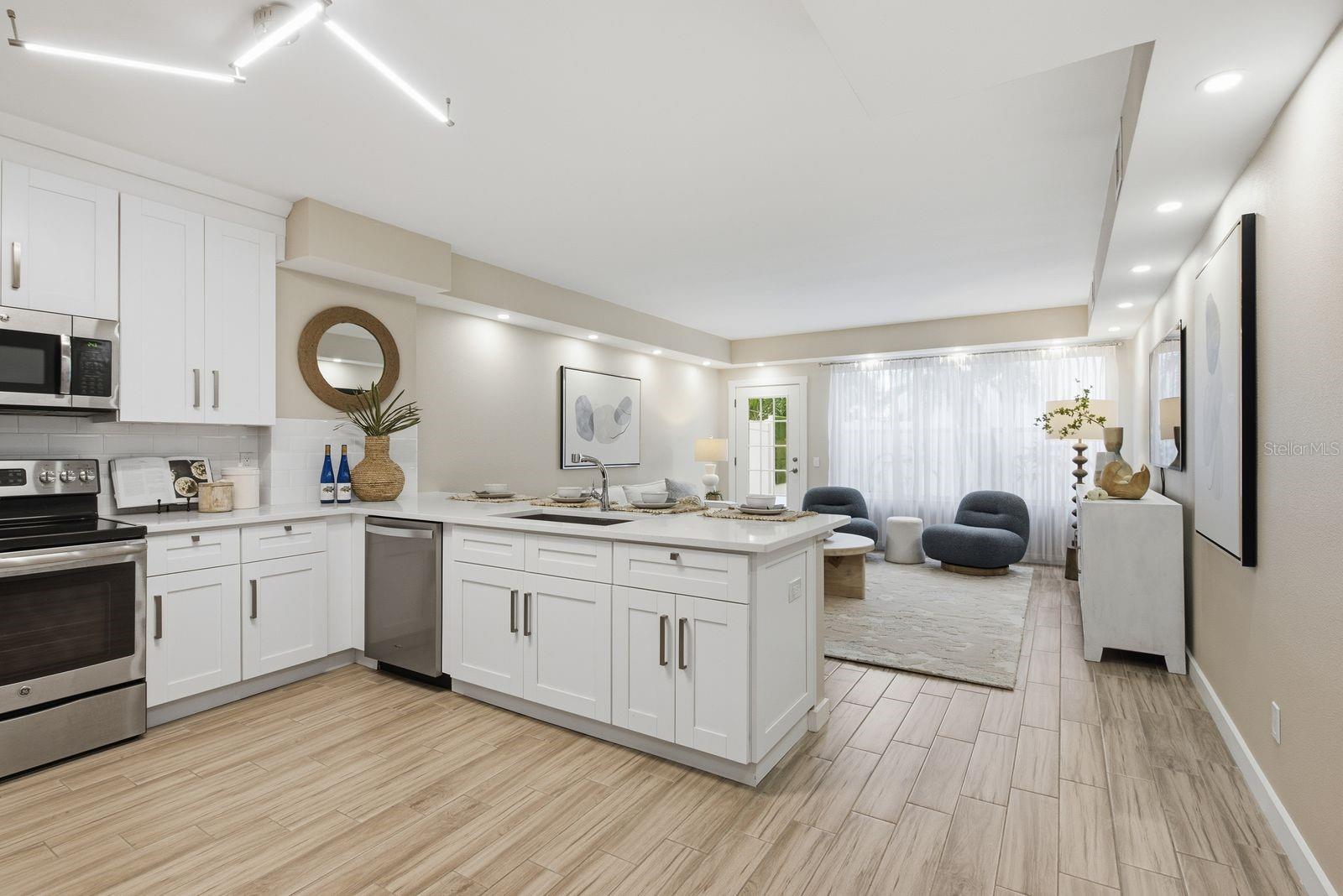 4811 BAYSHORE BOULEVARD, #303, Tampa, FL 33611