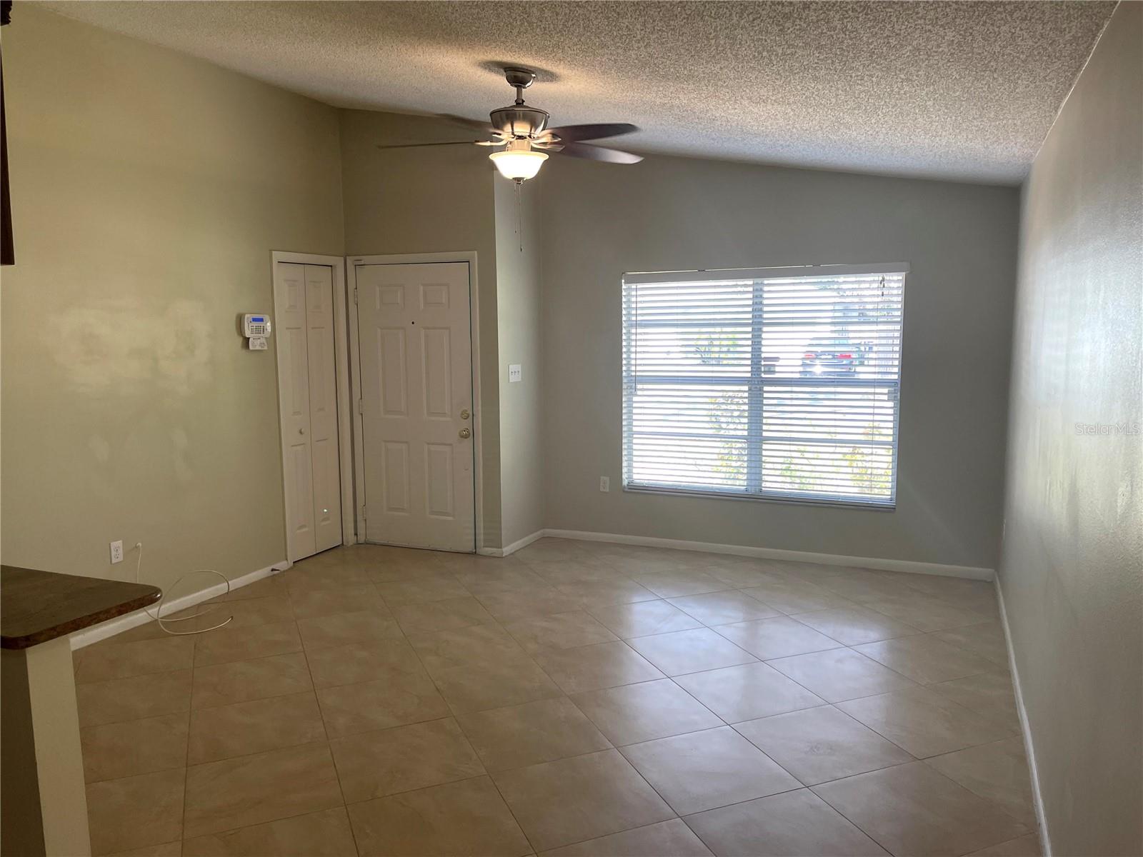 412 W IDLEWILD AVENUE, Tampa, FL 33604