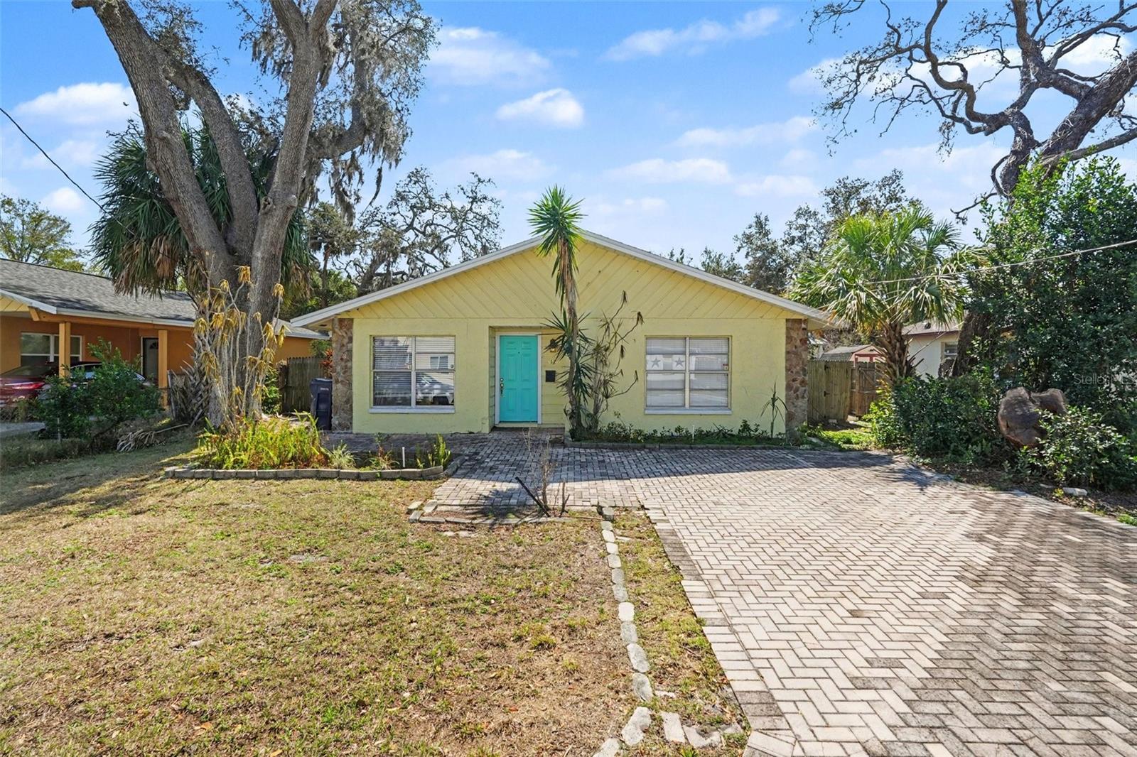 412 W IDLEWILD AVENUE, Tampa, FL 33604 412 W IDLEWILD AVENUE, Tampa, FL 33604