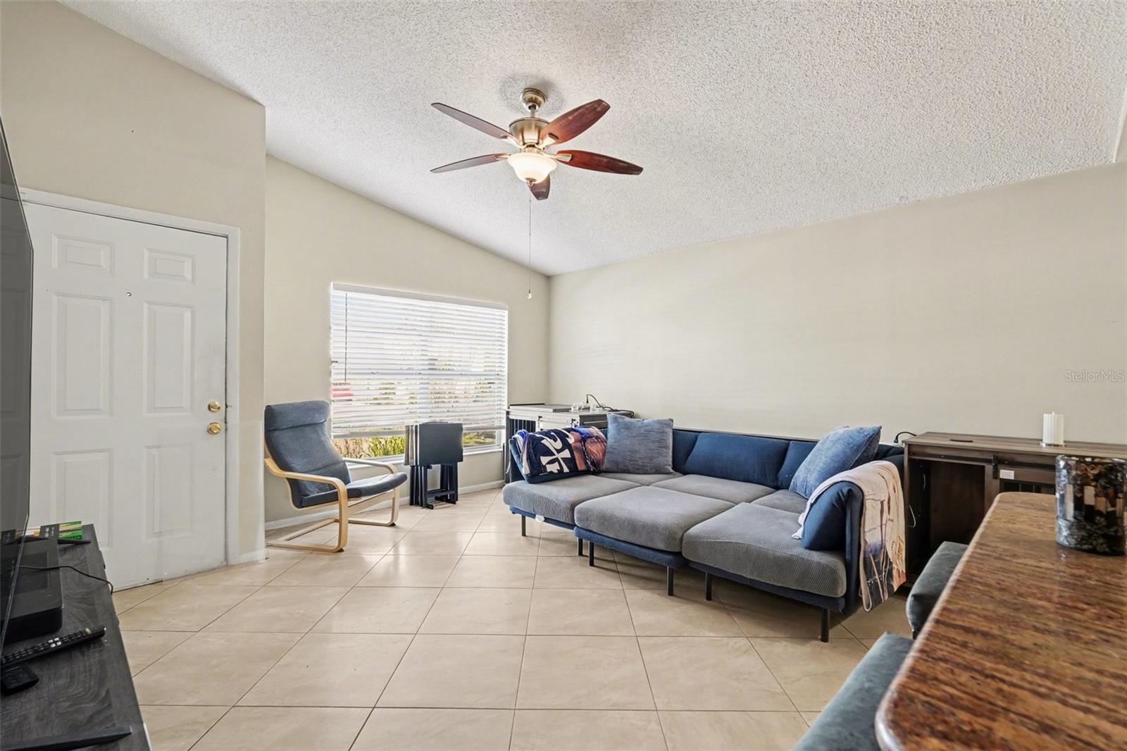 412 W IDLEWILD AVENUE, Tampa, FL 33604