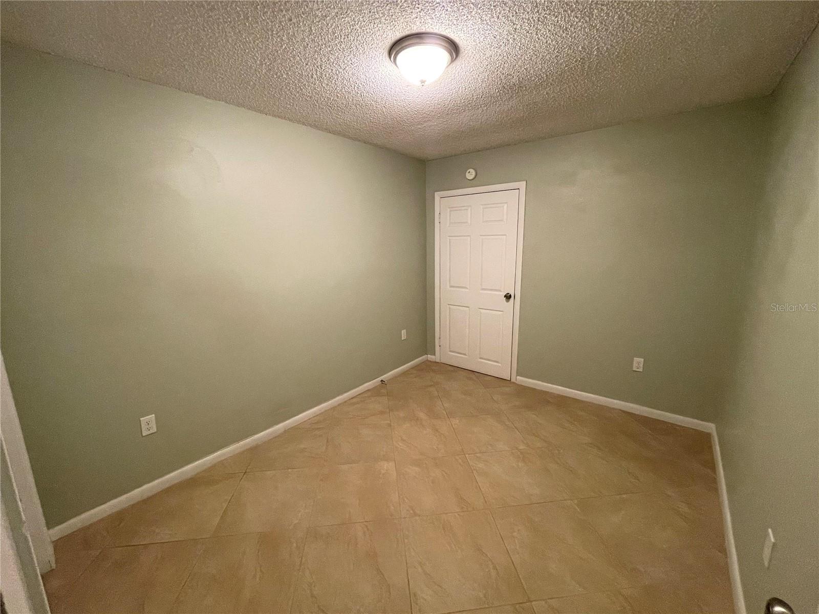 412 W IDLEWILD AVENUE, Tampa, FL 33604