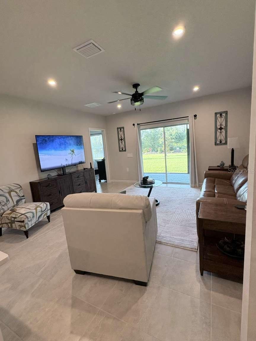 1982 W PALMS DRIVE, Port Charlotte, FL 33953