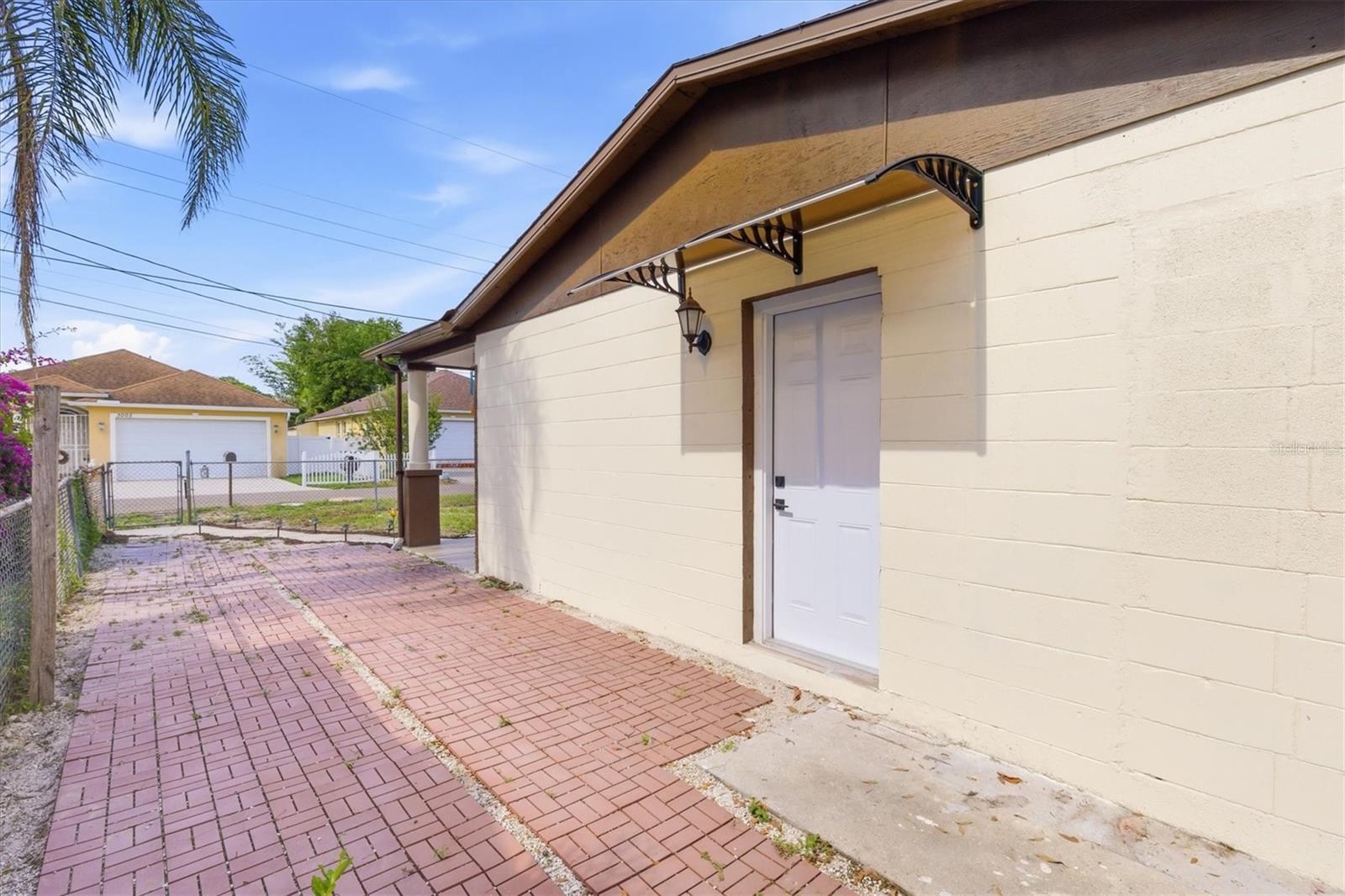 3002 W HAYA STREET, Tampa, FL 33614