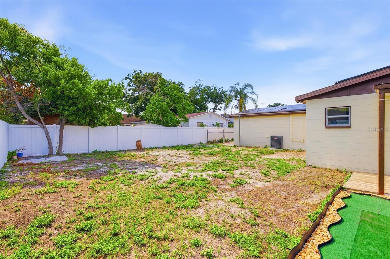 3002 W HAYA STREET, Tampa, FL 33614