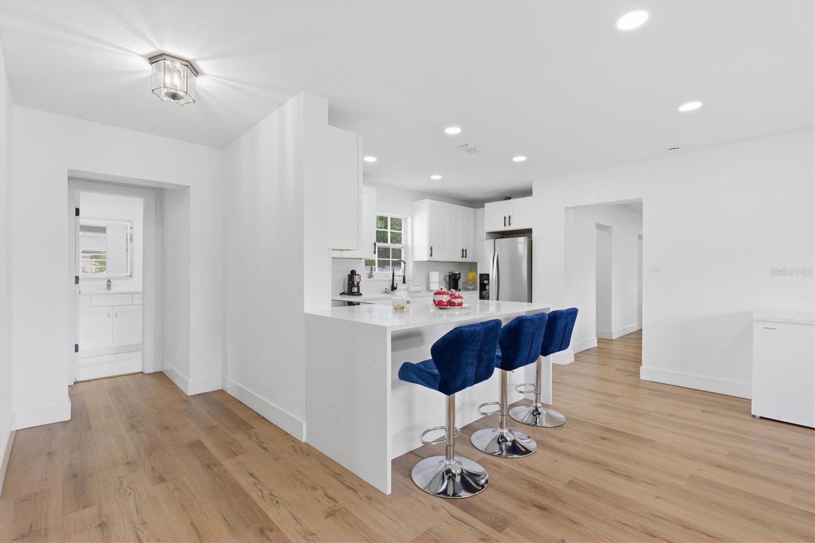 3002 W HAYA STREET, Tampa, FL 33614