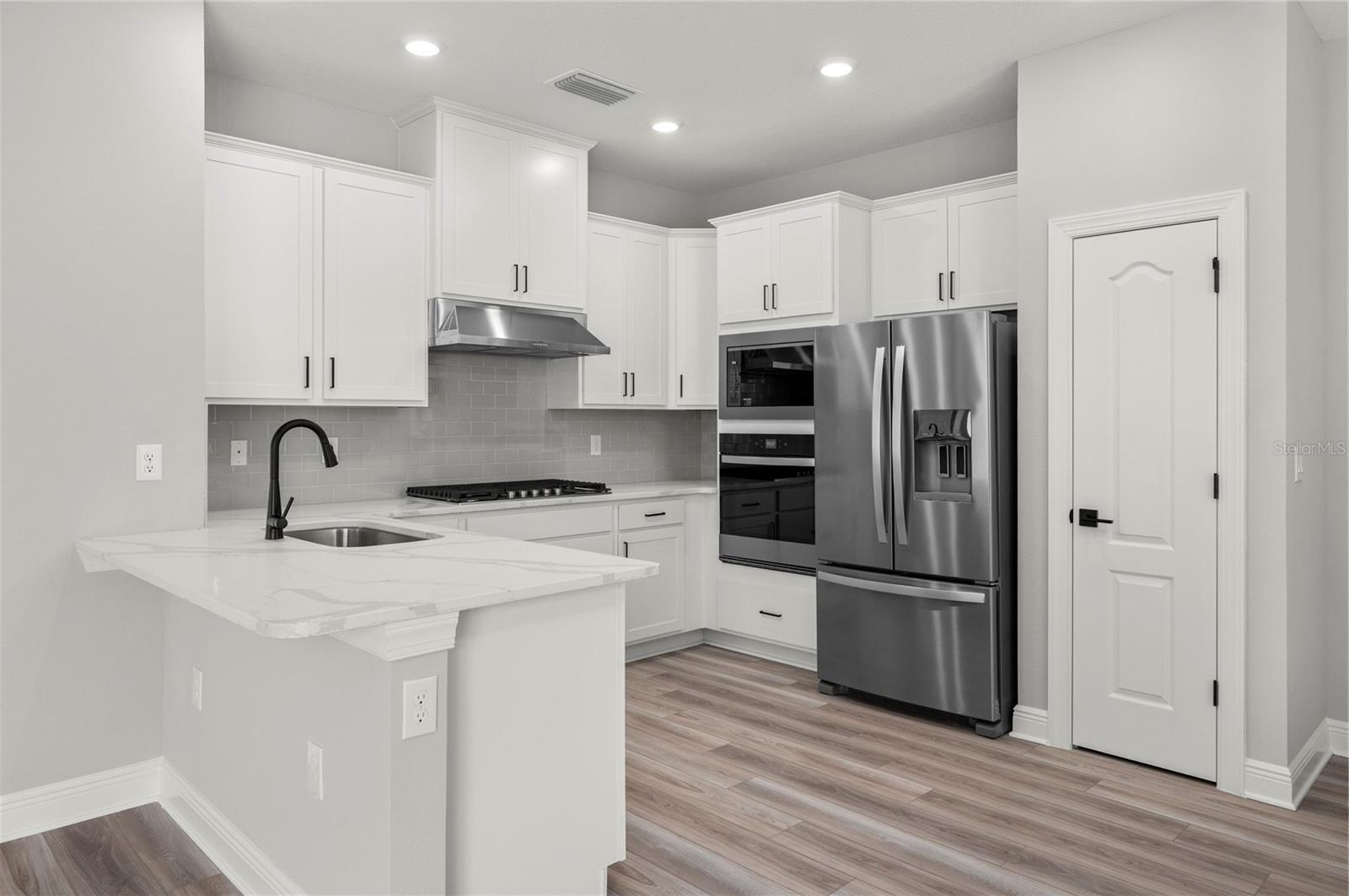 7879 SOMERSWORTH DRIVE, Kissimmee, FL 34747 7879 SOMERSWORTH DRIVE, Kissimmee, FL 34747