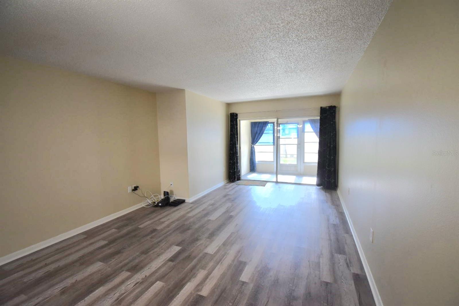 970 VIRGINIA STREET, #107, Dunedin, FL 34698