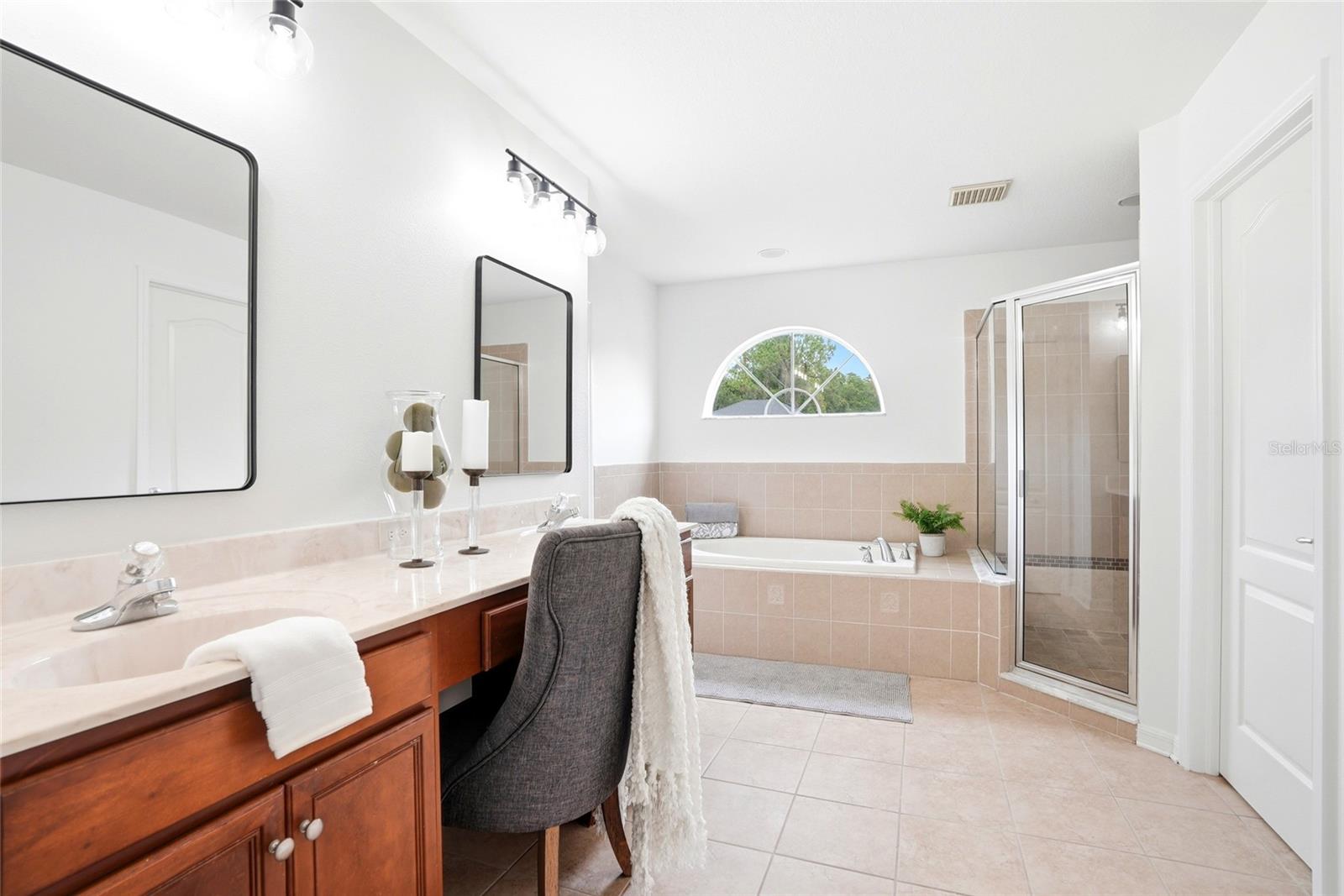 3203 SUNWATCH DRIVE, Wesley Chapel, FL 33544