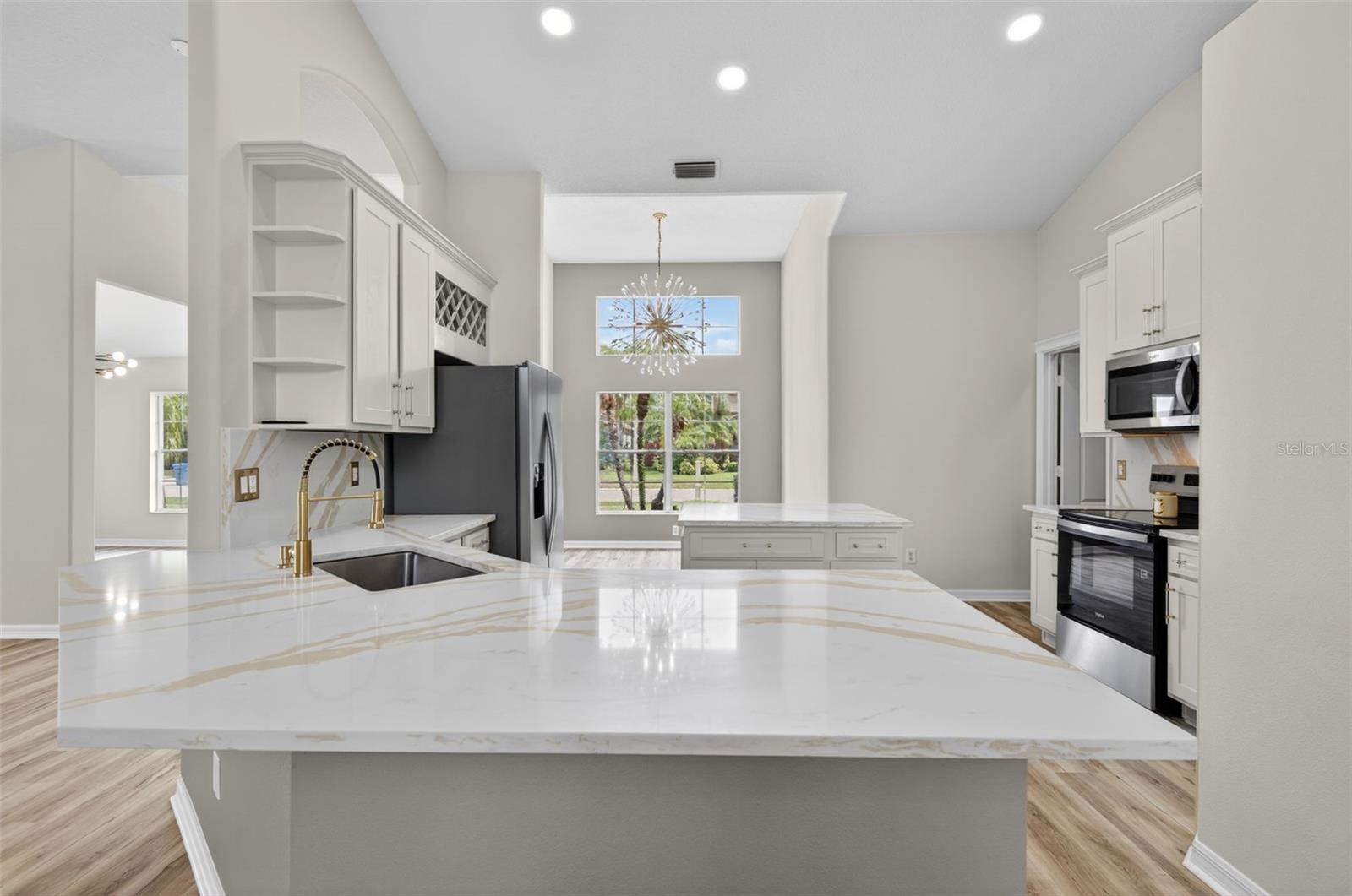 7705 NOTTINGHILL SKY DRIVE, Apollo Beach, FL 33572