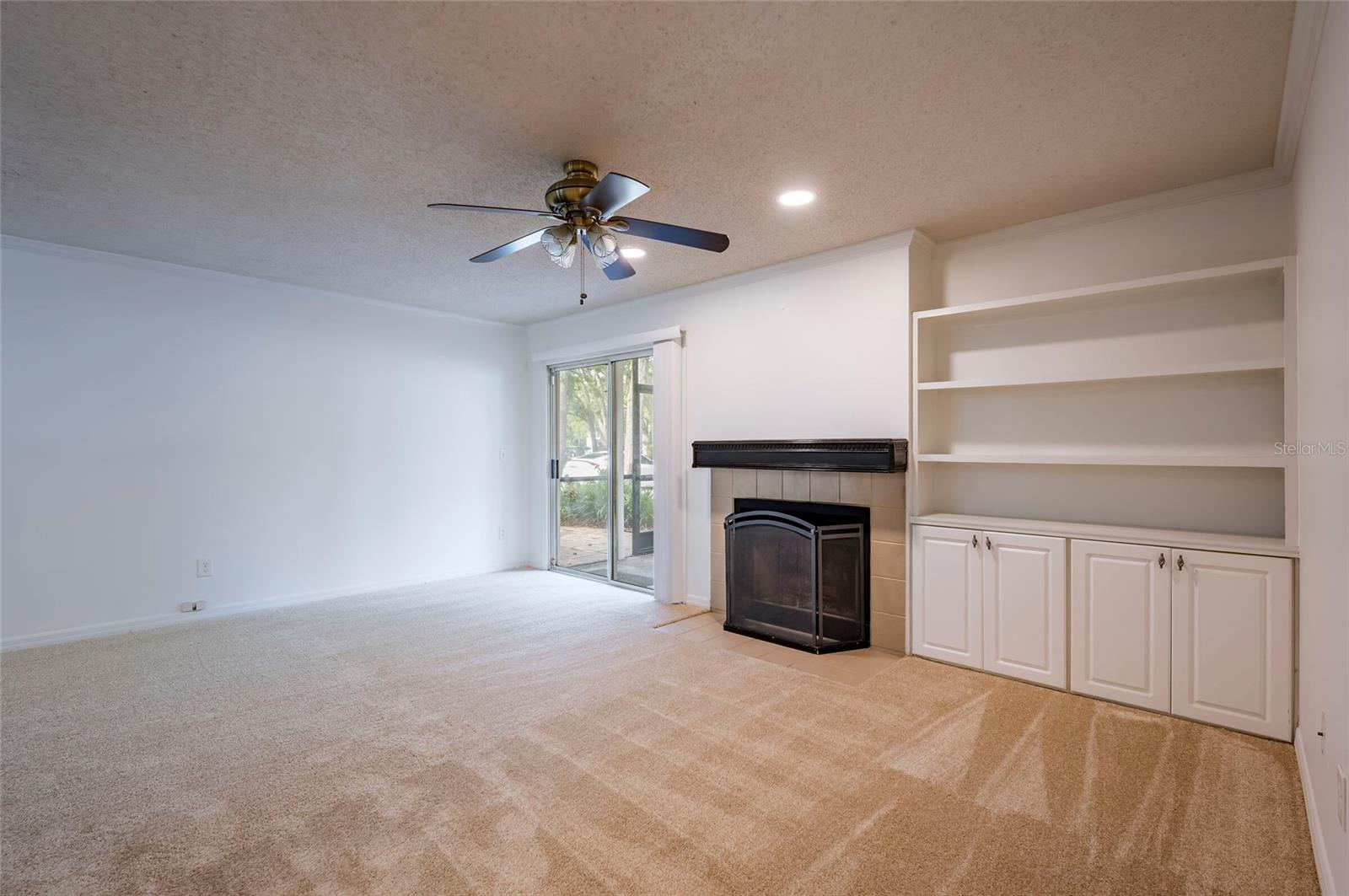 3164 VALLEY OAKS DRIVE, #3164, Tampa, FL 33618