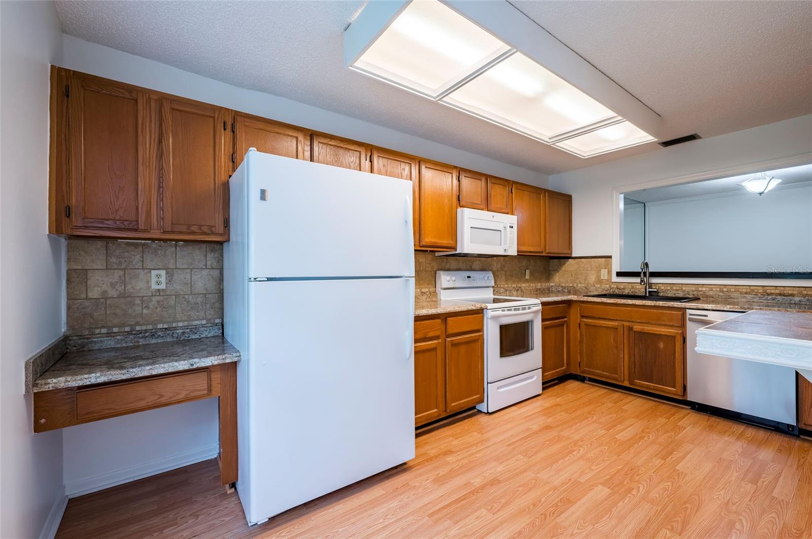 3164 VALLEY OAKS DRIVE, #3164, Tampa, FL 33618