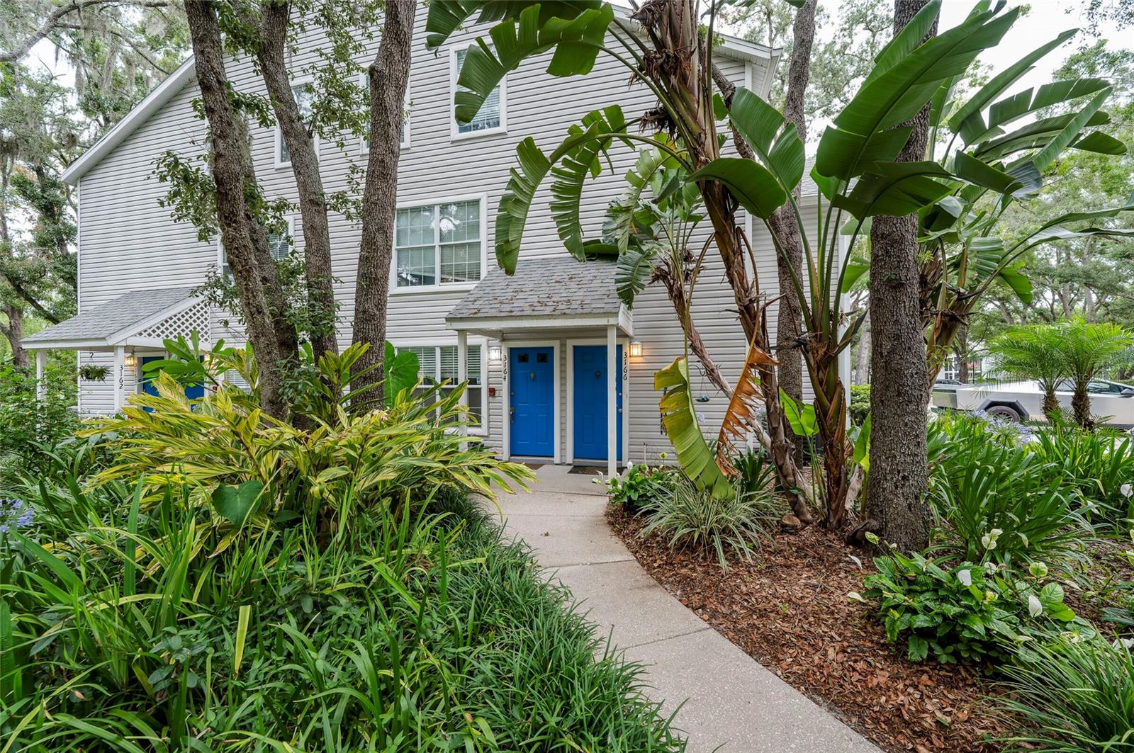 3164 VALLEY OAKS DRIVE, #3164, Tampa, FL 33618