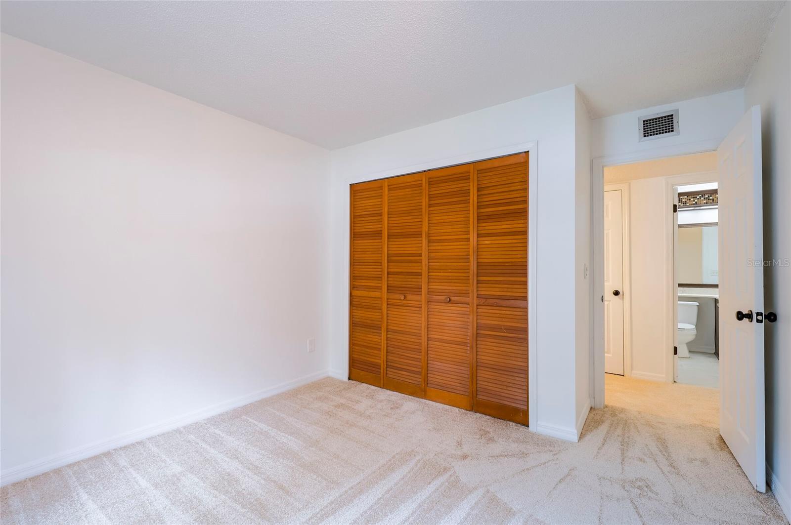 3164 VALLEY OAKS DRIVE, #3164, Tampa, FL 33618