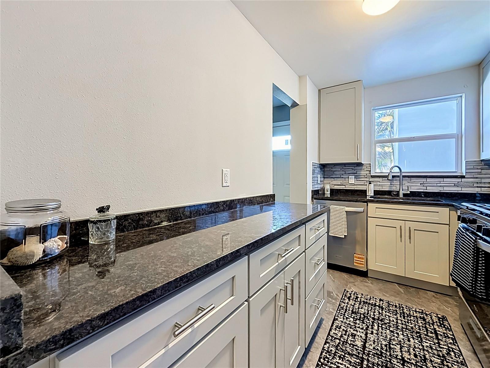 3018 59TH STREET S, #102, Gulfport, FL 33707