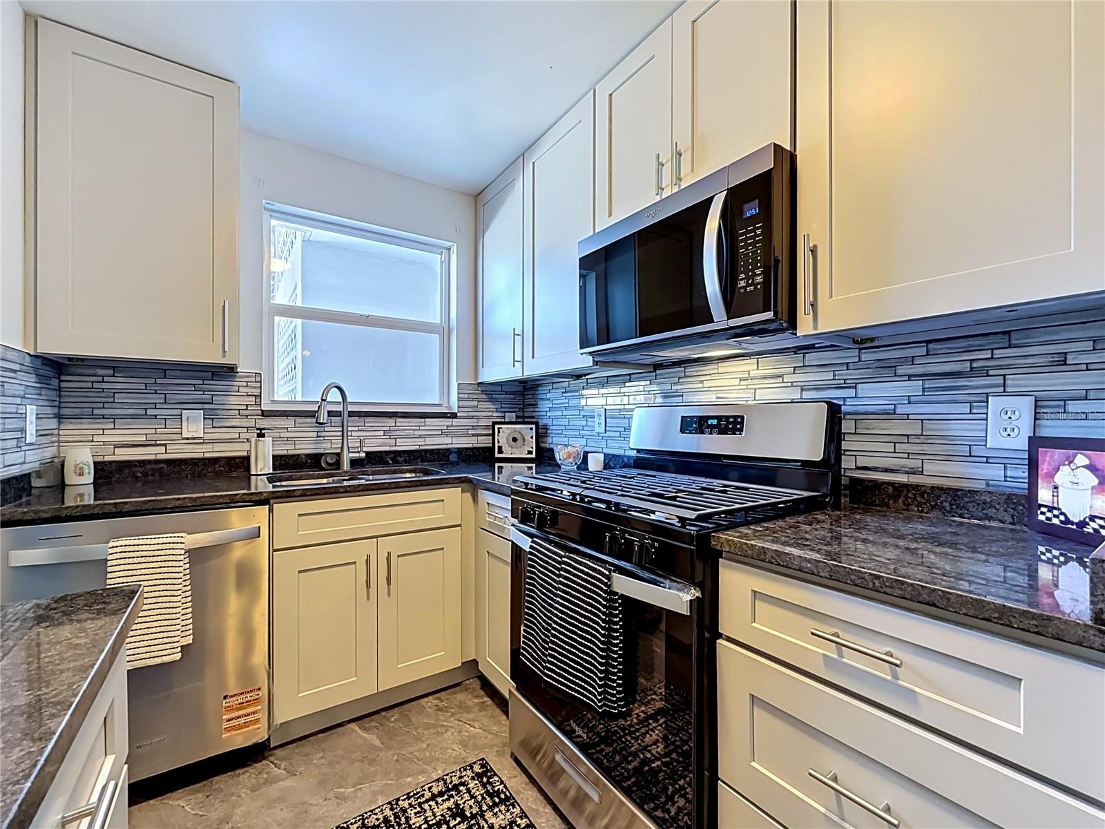 3018 59TH STREET S, #102, Gulfport, FL 33707