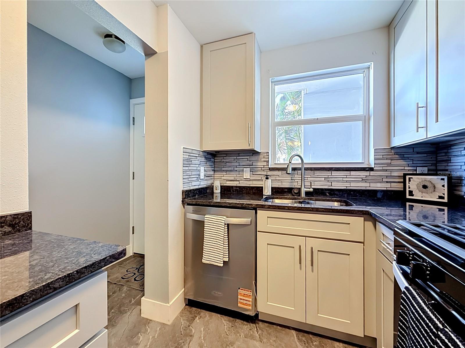 3018 59TH STREET S, #102, Gulfport, FL 33707