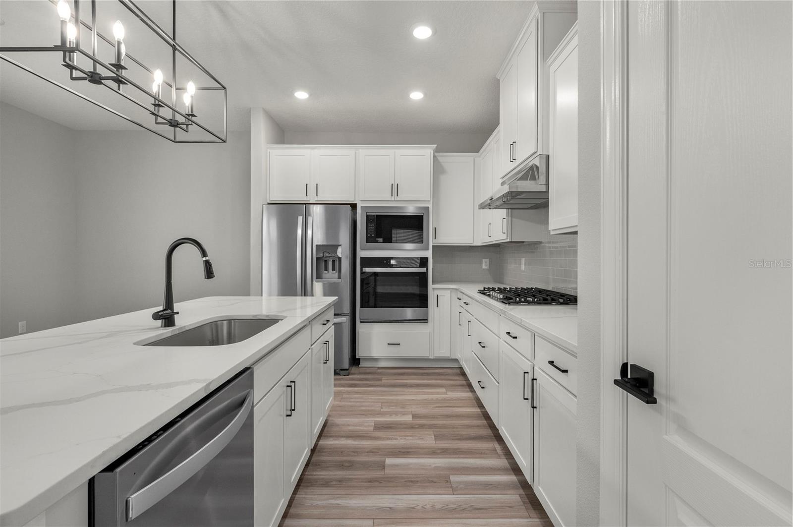 7899 SOMERSWORTH DRIVE, Kissimmee, FL 34747 7899 SOMERSWORTH DRIVE, Kissimmee, FL 34747
