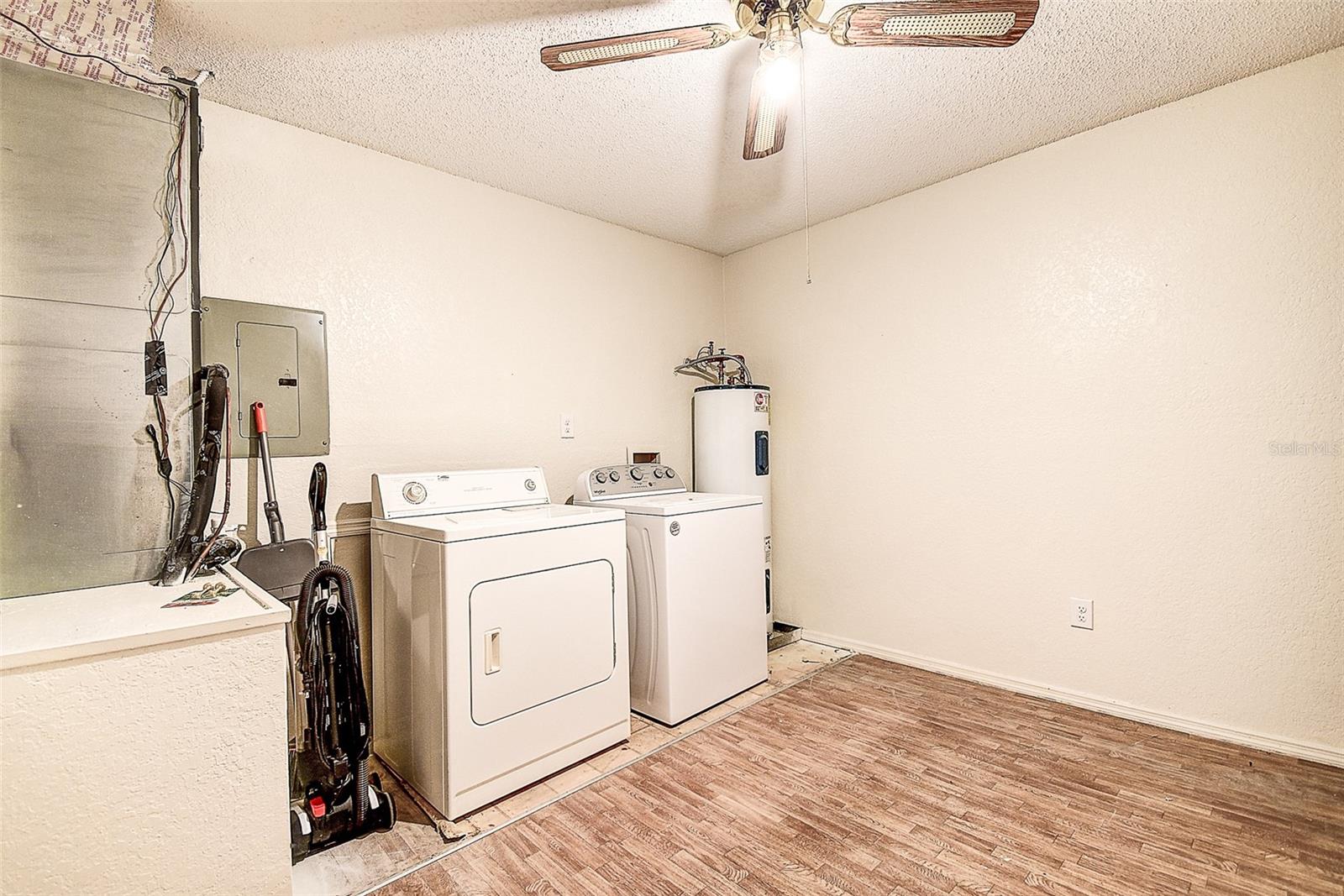 6204 92ND PLACE N, #3705, Pinellas Park, FL 33782
