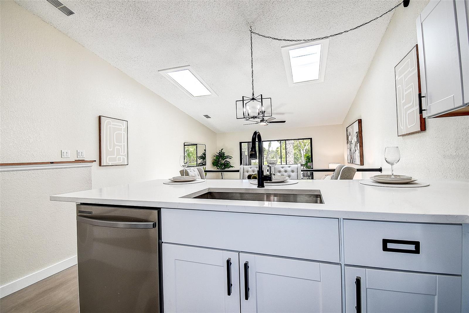 6204 92ND PLACE N, #3705, Pinellas Park, FL 33782