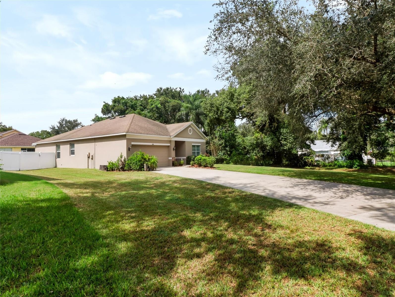 620 CHESNEY DRIVE, Valrico, FL 33594